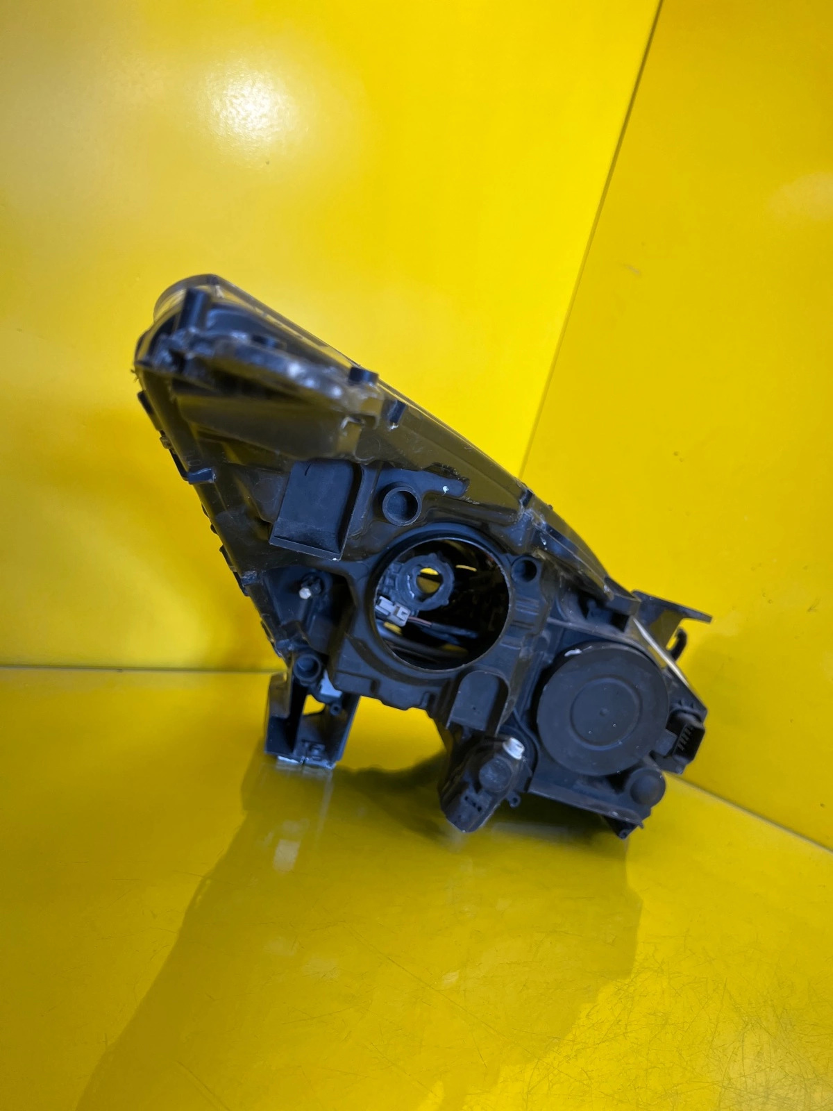 light left front PEUGEOT 3008 5008 and 09-13R HYBRYDA