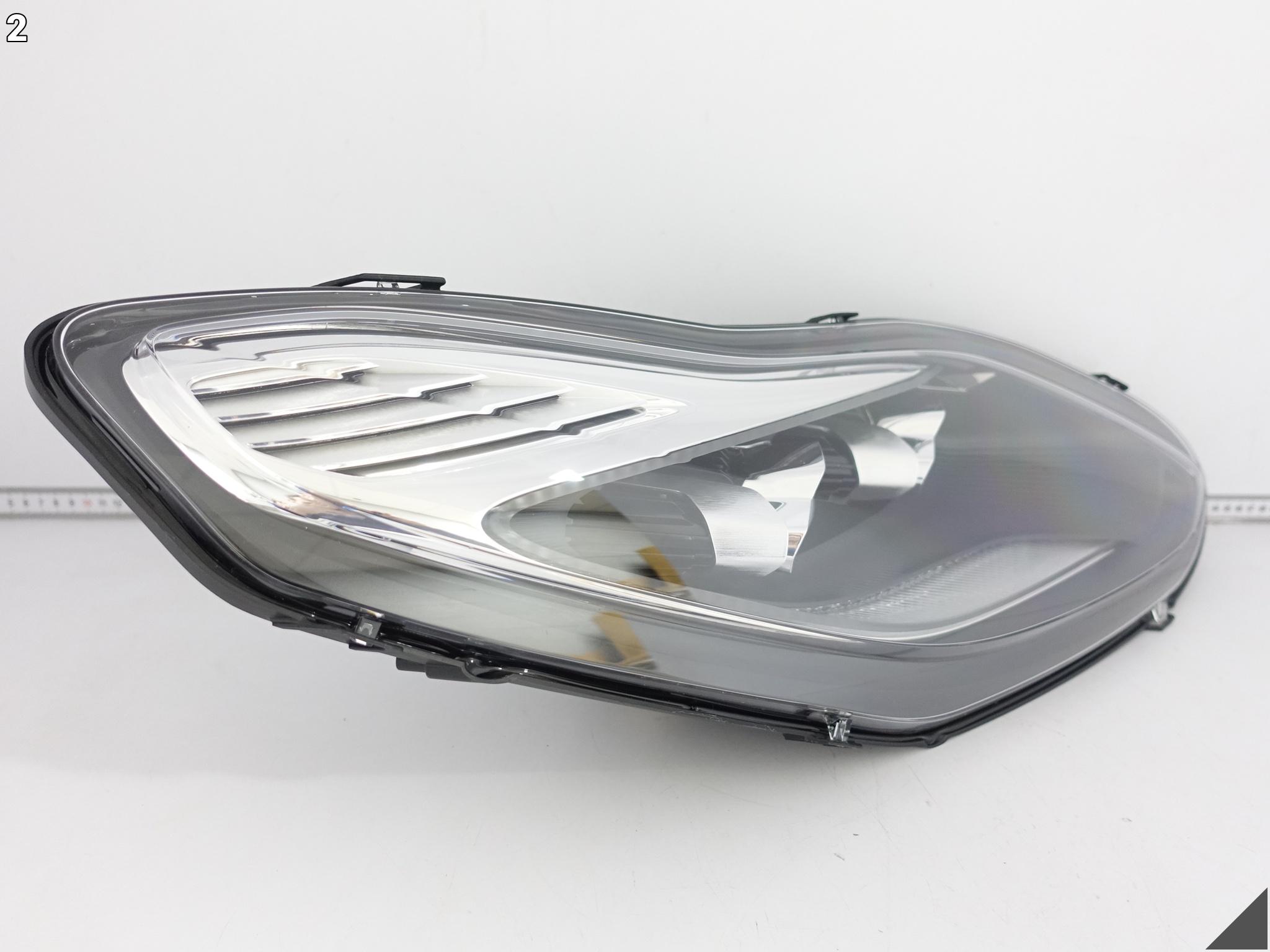 ASTON MARTIN DB11 16-23 light HEADLIGHT right front EUROPA SILVER + module