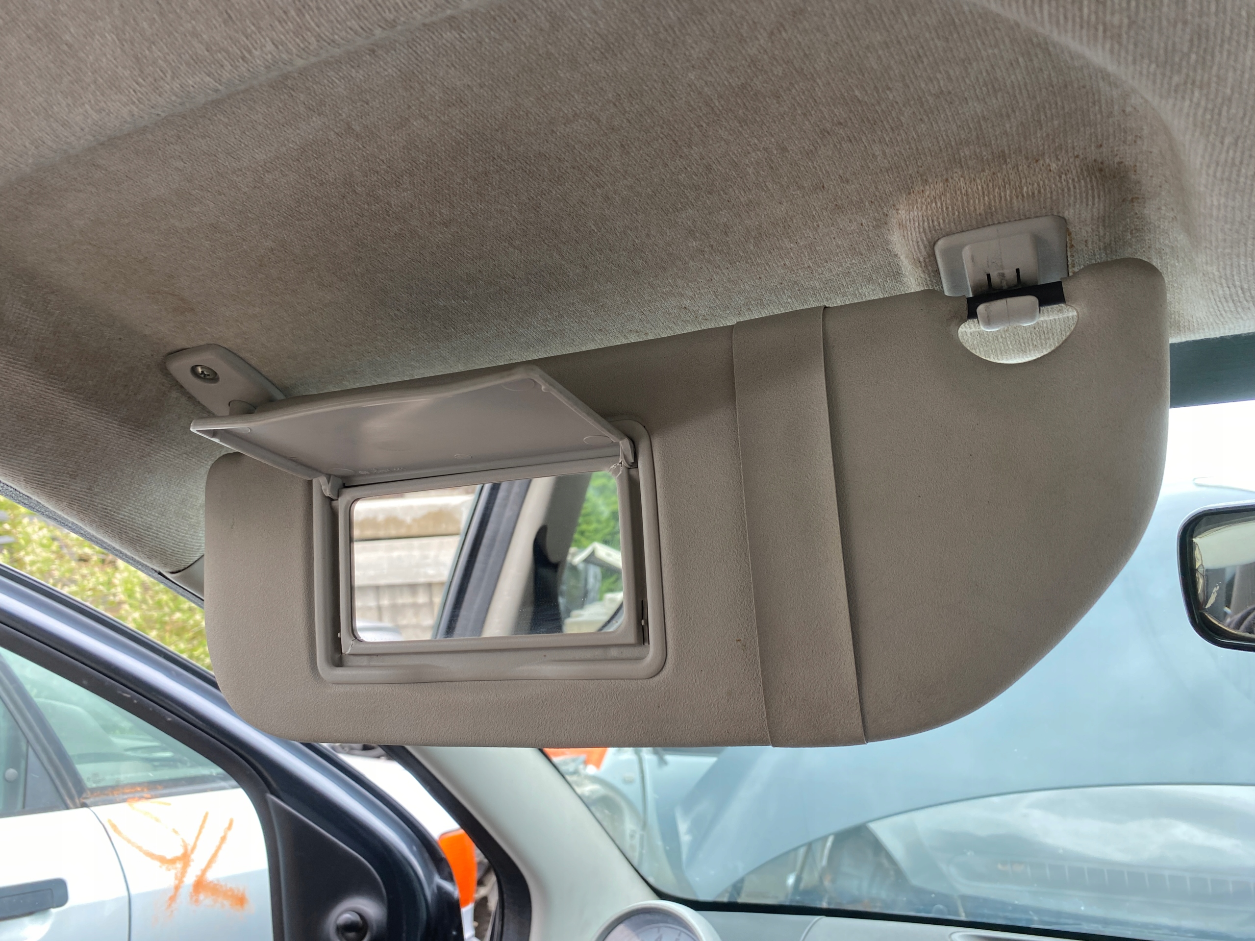 cover PRZECIWSLONECZNA visor left driver´s Citroen C1 05-14