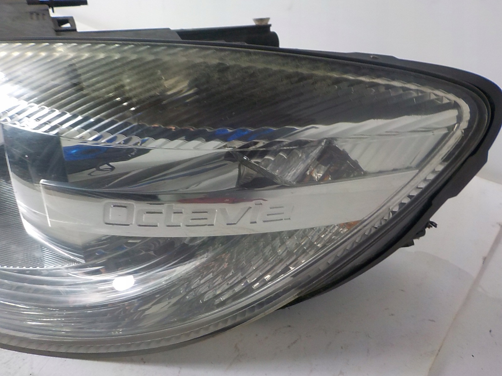 SKODA OCTAVIA II LIFT light left front front UK 1Z1941015F
