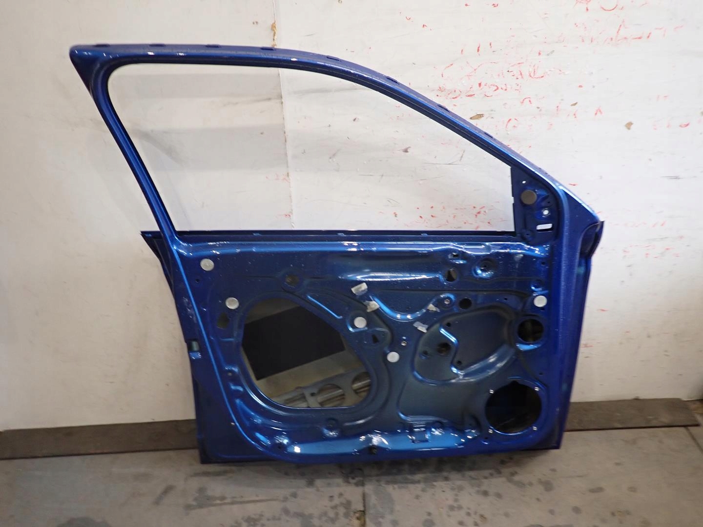 door front front left SKODA FABIA III 2014- 6V0831323