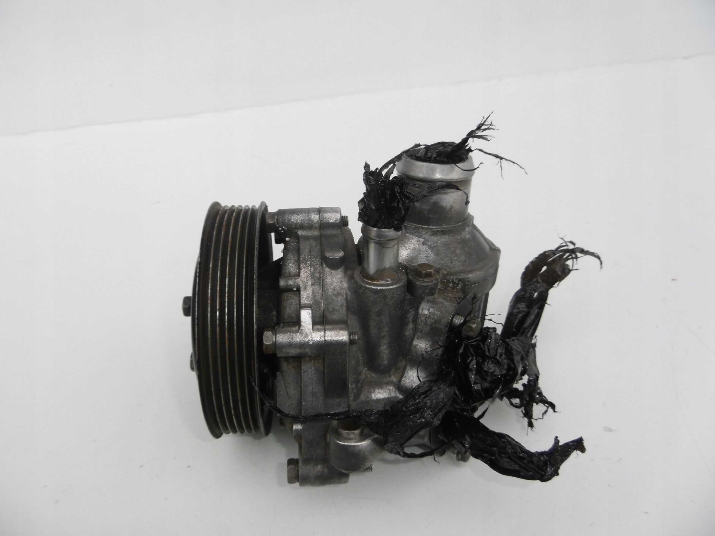 water pump VOLVO XC90 and S80 II 4.4 V8
