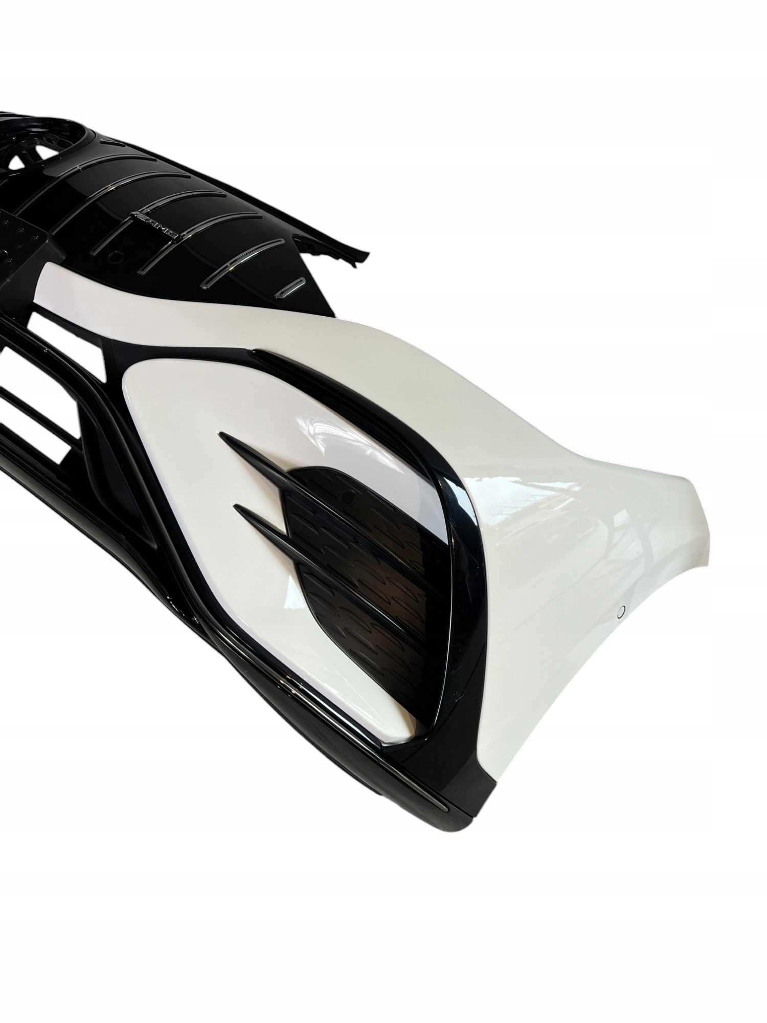 ZDERZAK PRZÓD PRZEDNI PDC MERCEDES W295 V295 EQE AMG Numer katalogowy części V295 W295 EQE