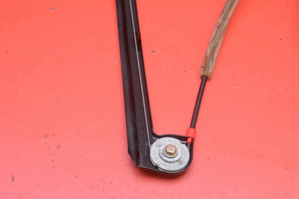 window regulator left front EU 8360511 BMW E39 LIFT 00-04