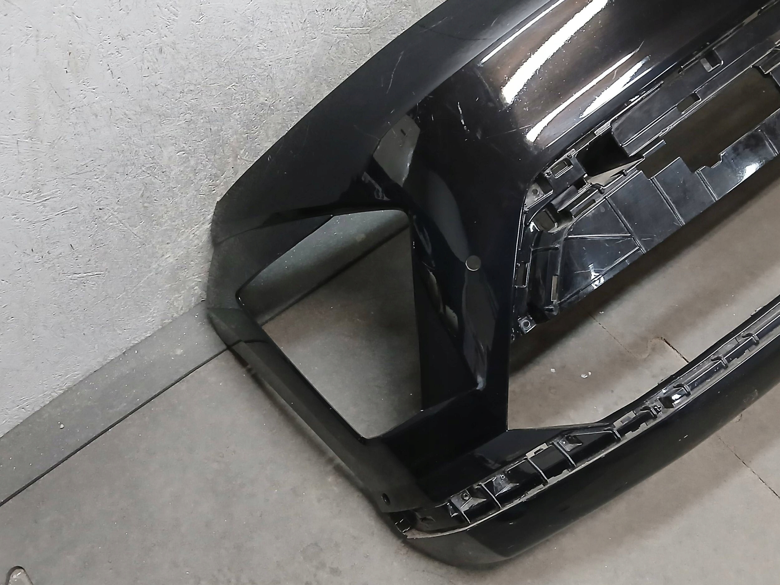 bumper front HYUNDAI KONA II 2 EV ELECTRIC