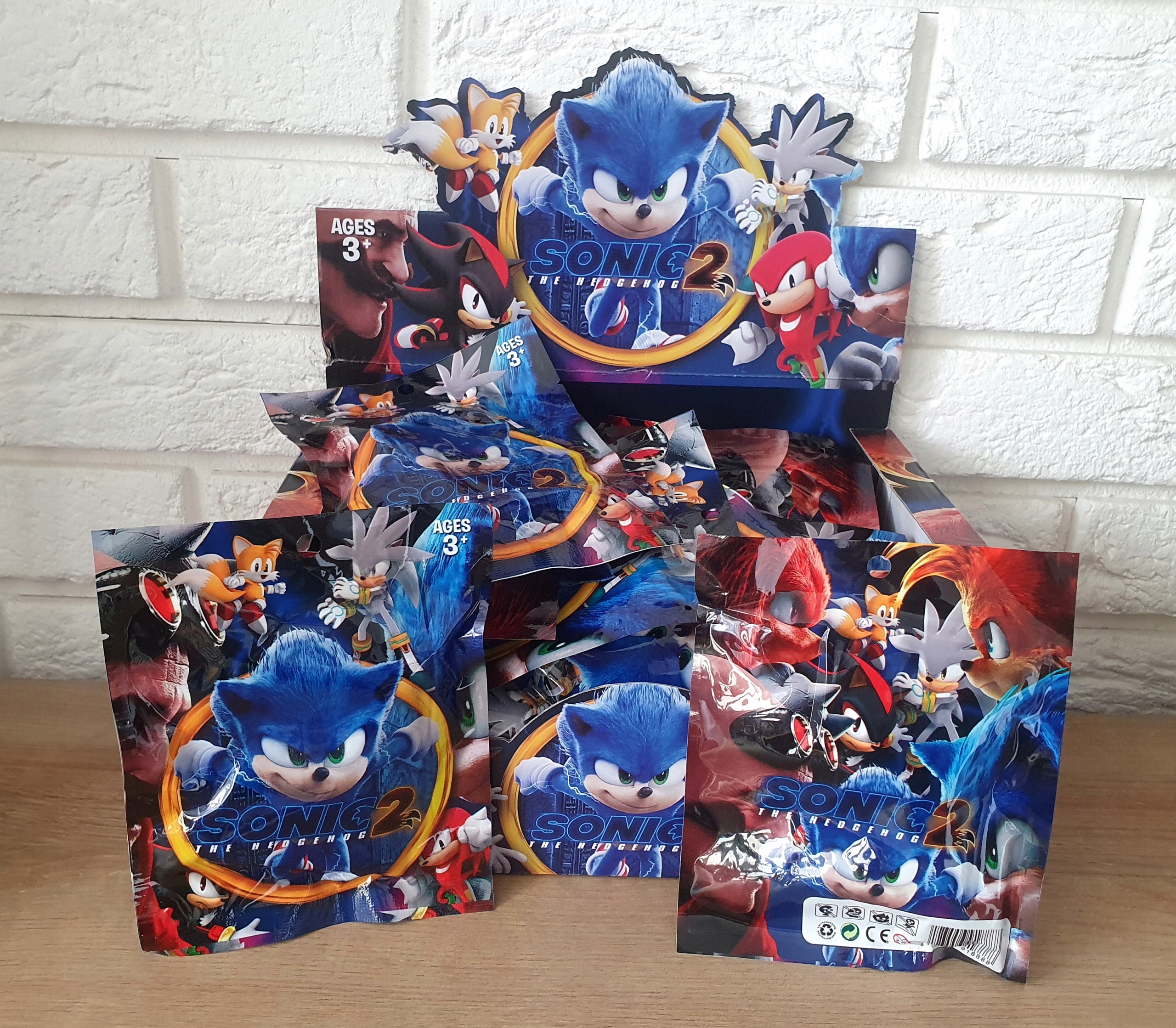 SASZETKA NIESPODZIANKA SONIC II 2 TAILS SHADOW AMY EAN (GTIN) 25441369