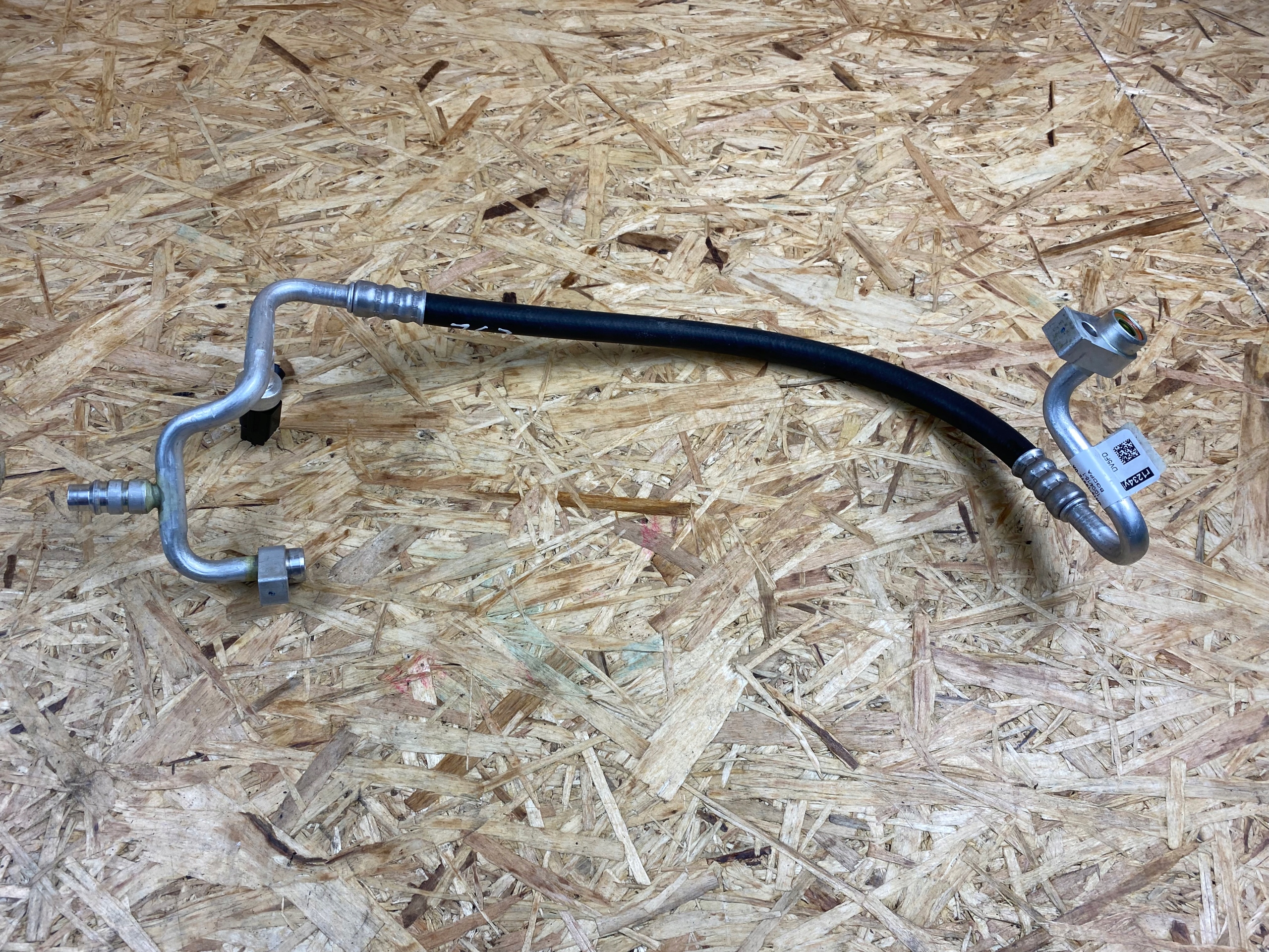 GN15-19972-DA - ШЛАНГ ДЛЯ КОНДИЦИОНИРОВАНИЯ ВОЗДУХА FORD ECOSPORT II LIFT 17 -