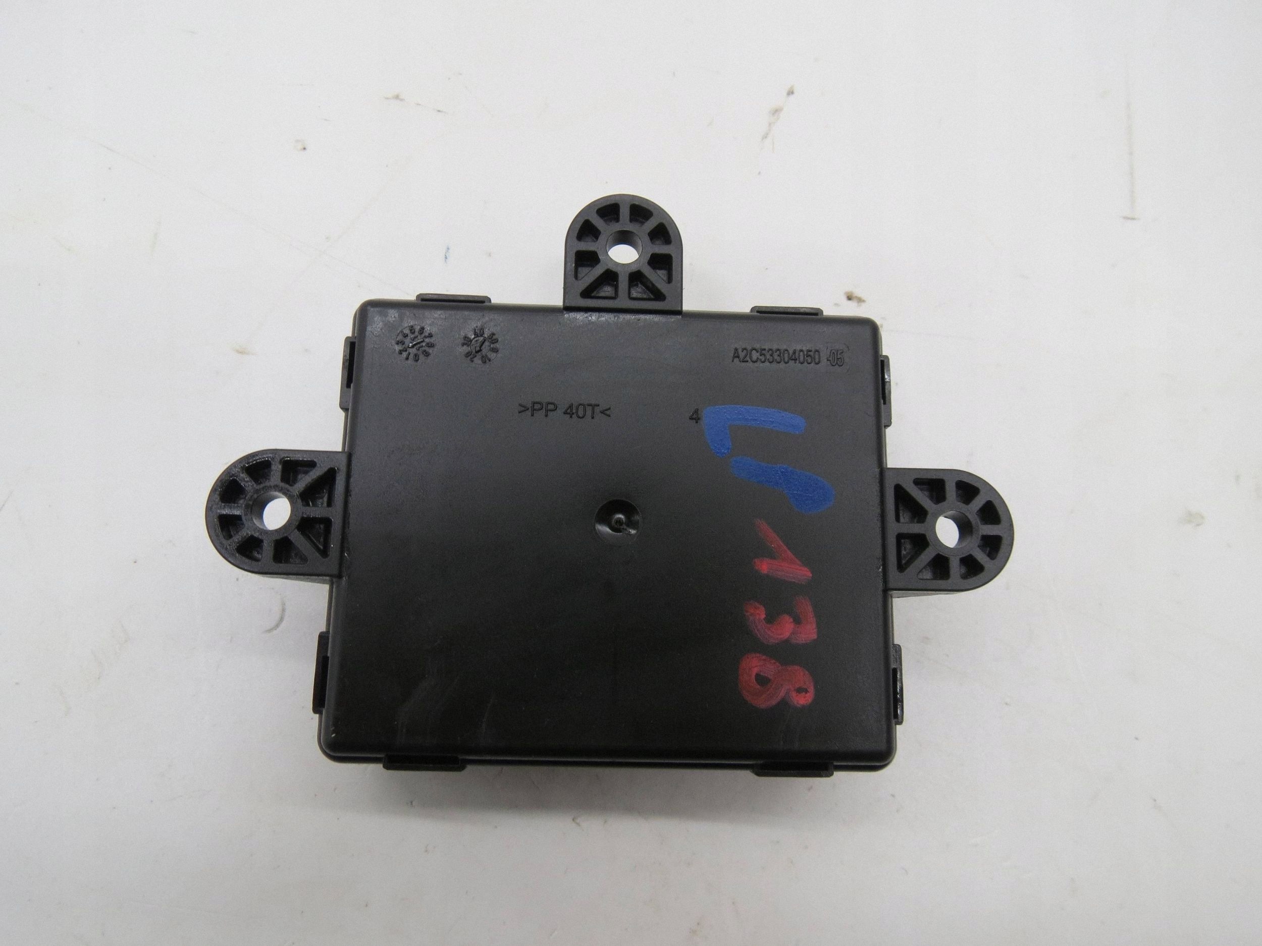 module door left front VOLVO S60 II V60 and 31343146
