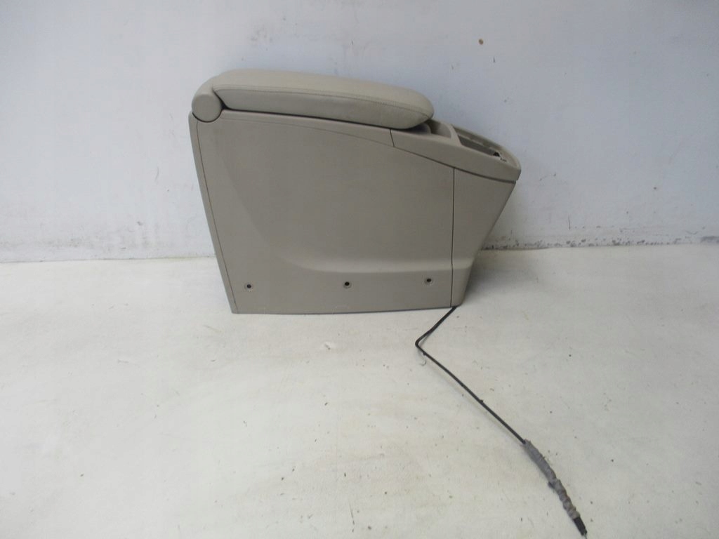 ЦЕНТРАЛЬНЫЙ ПОДЛОКОТНИК RENAULT SCENIC III