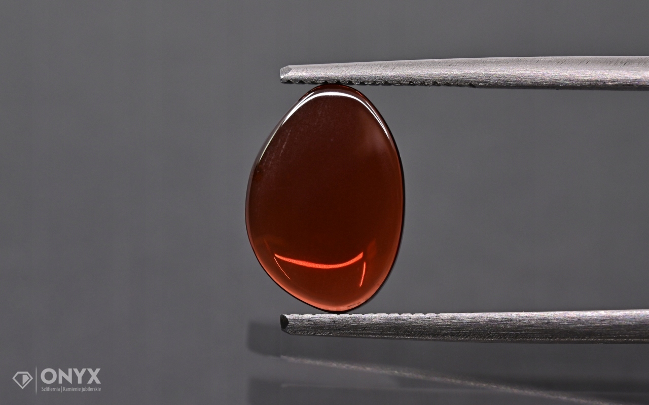 Granátové jablko Almandyn dlaždice konvexní nepravidelná 11x8 m