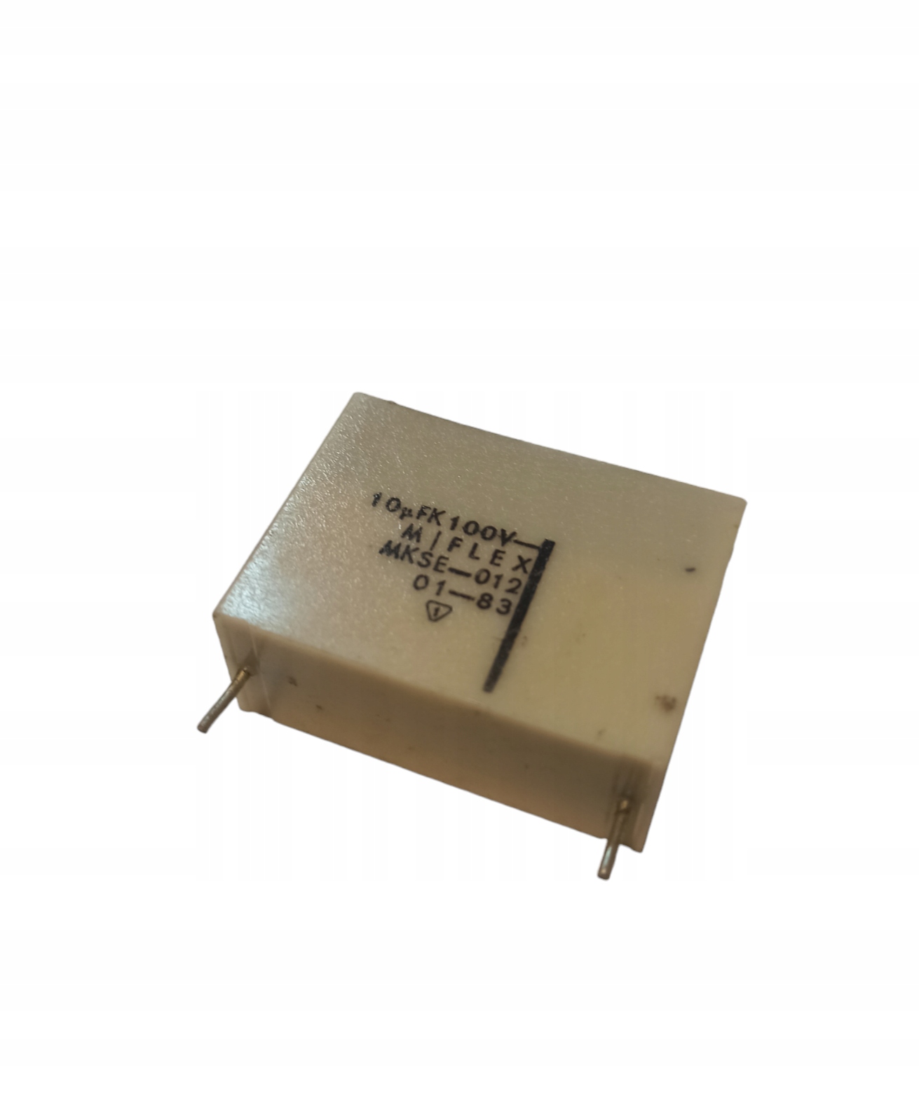 Kondensator MIFLEX MKSE-012 10uFK 100V