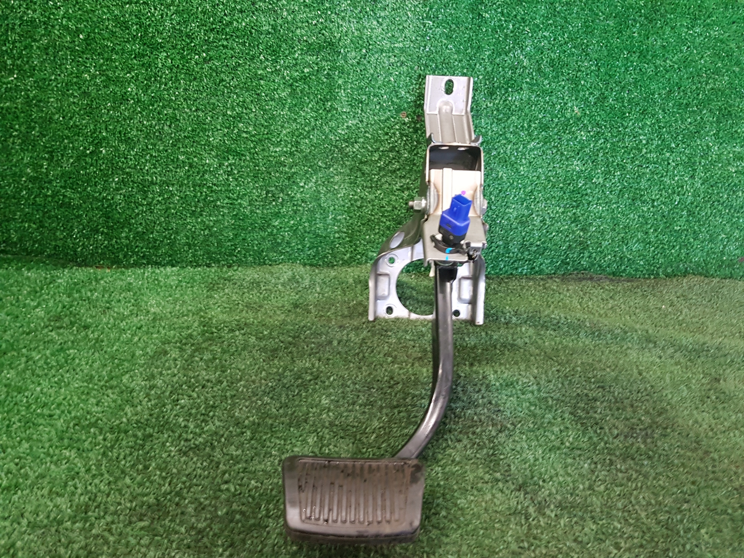 PEDAL Bremse KIA CEED III 96210-J71001K automat