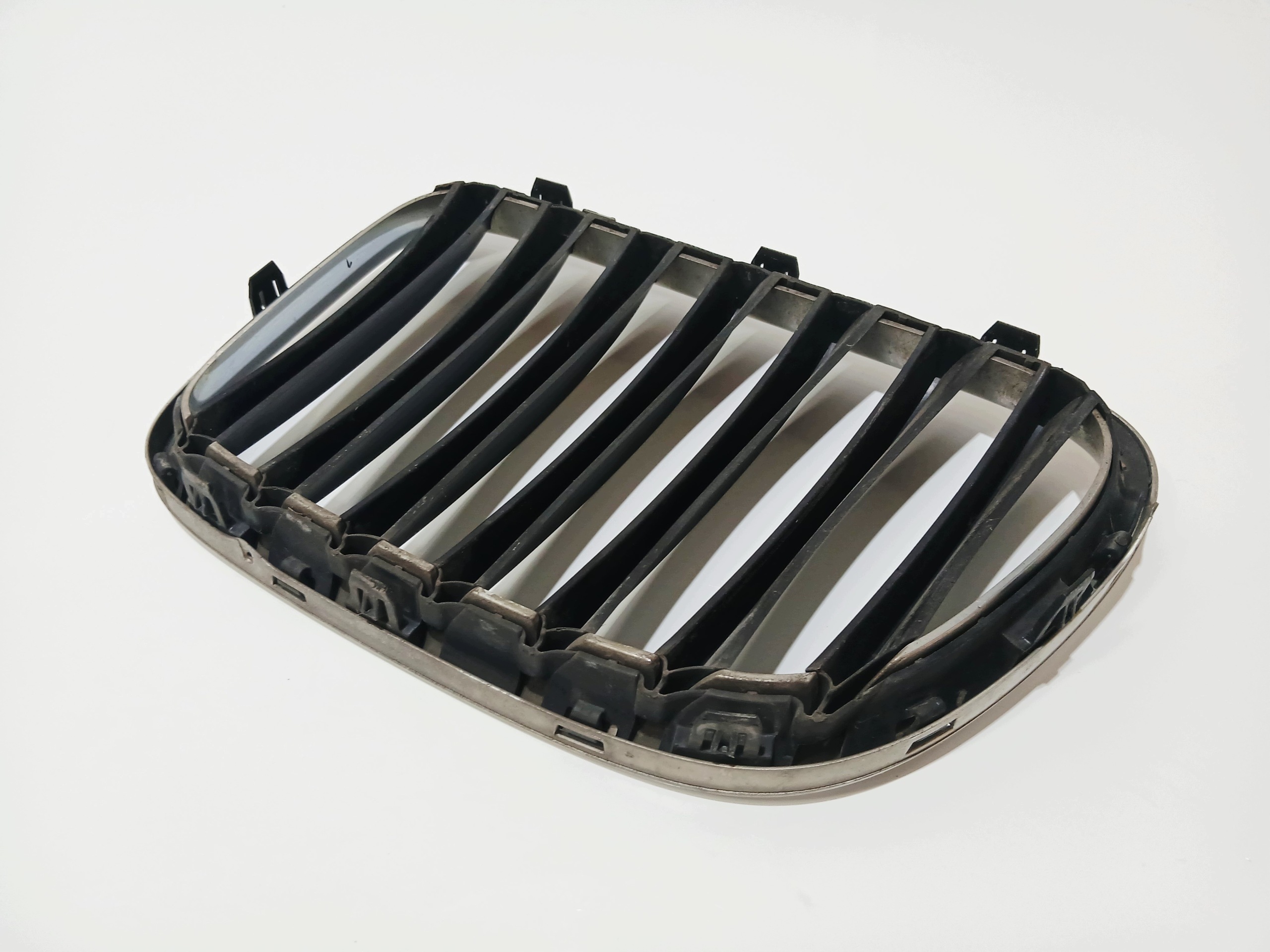 châssis grille BMW X1 E84 OE 2993305 (0006100) KOMPLET