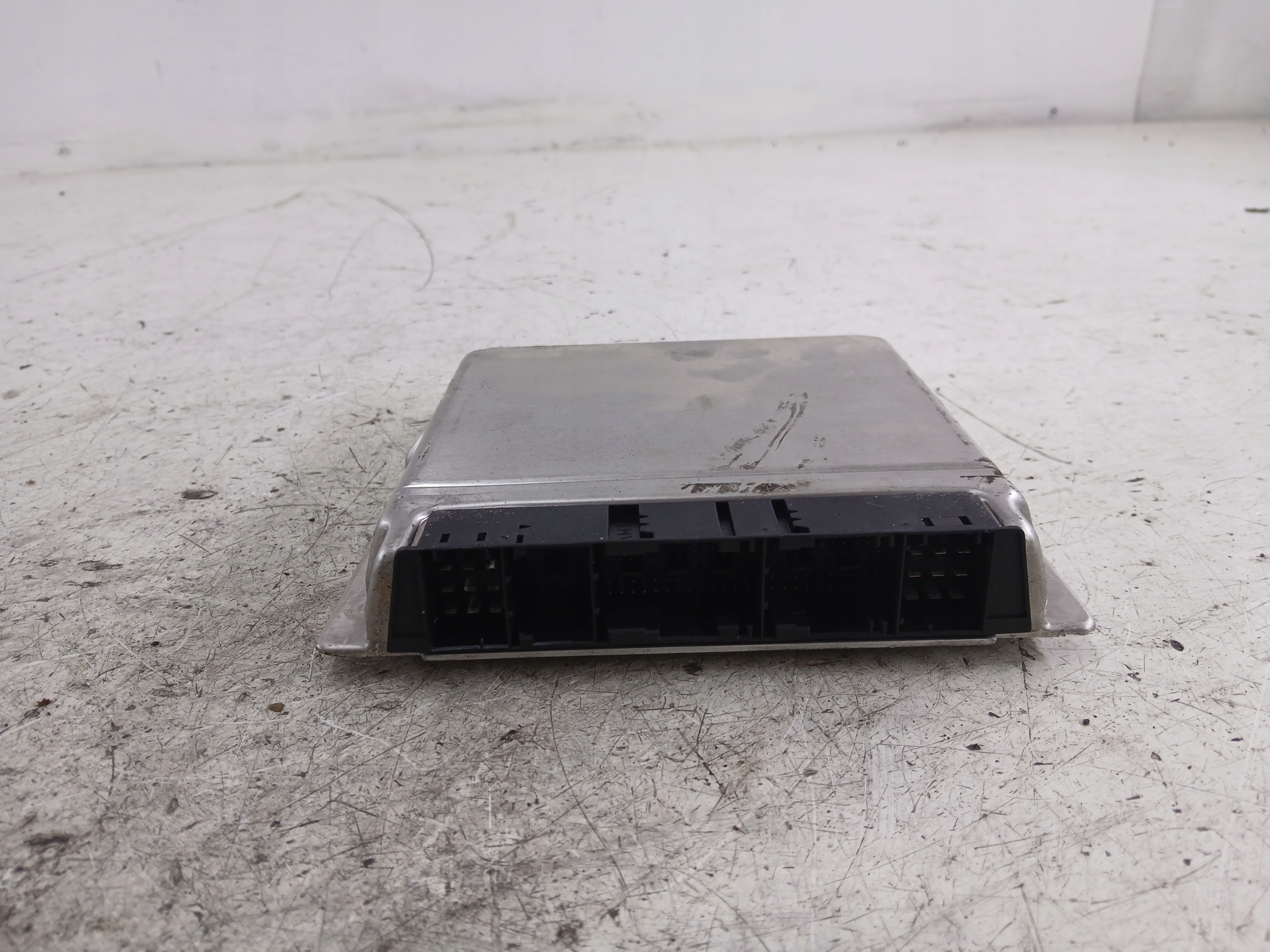 control unit computer of the engine MERCEDES W203 2.0 A1111533479 00-04