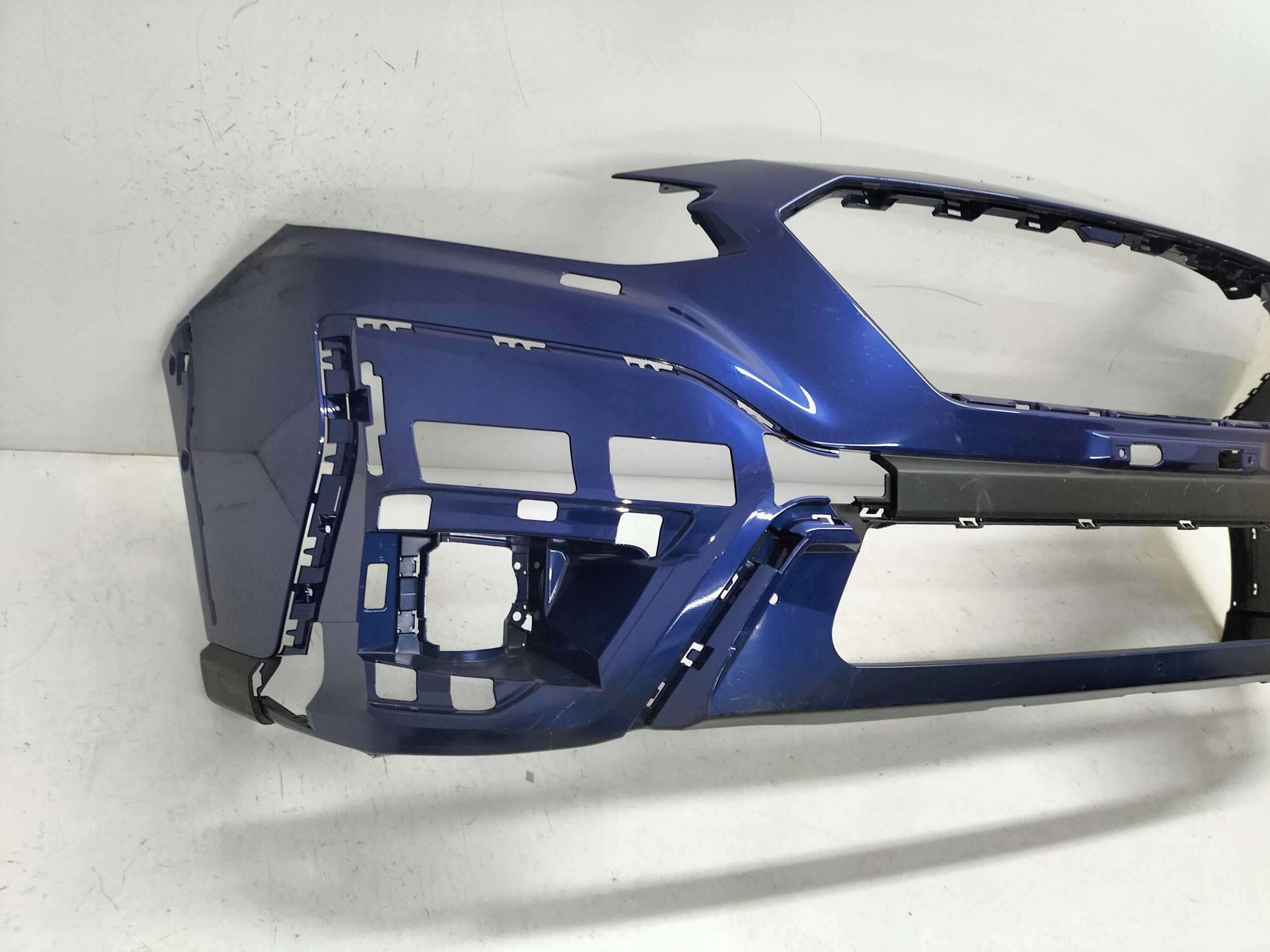front bumper front SUBARU OUTBACK 6 VI 21