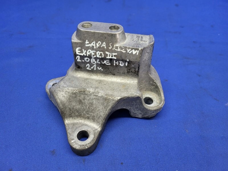 ŁAPA PODUSZKA SKRZYNI JUMPY III EXPERT III 2.0 BLUEHDI