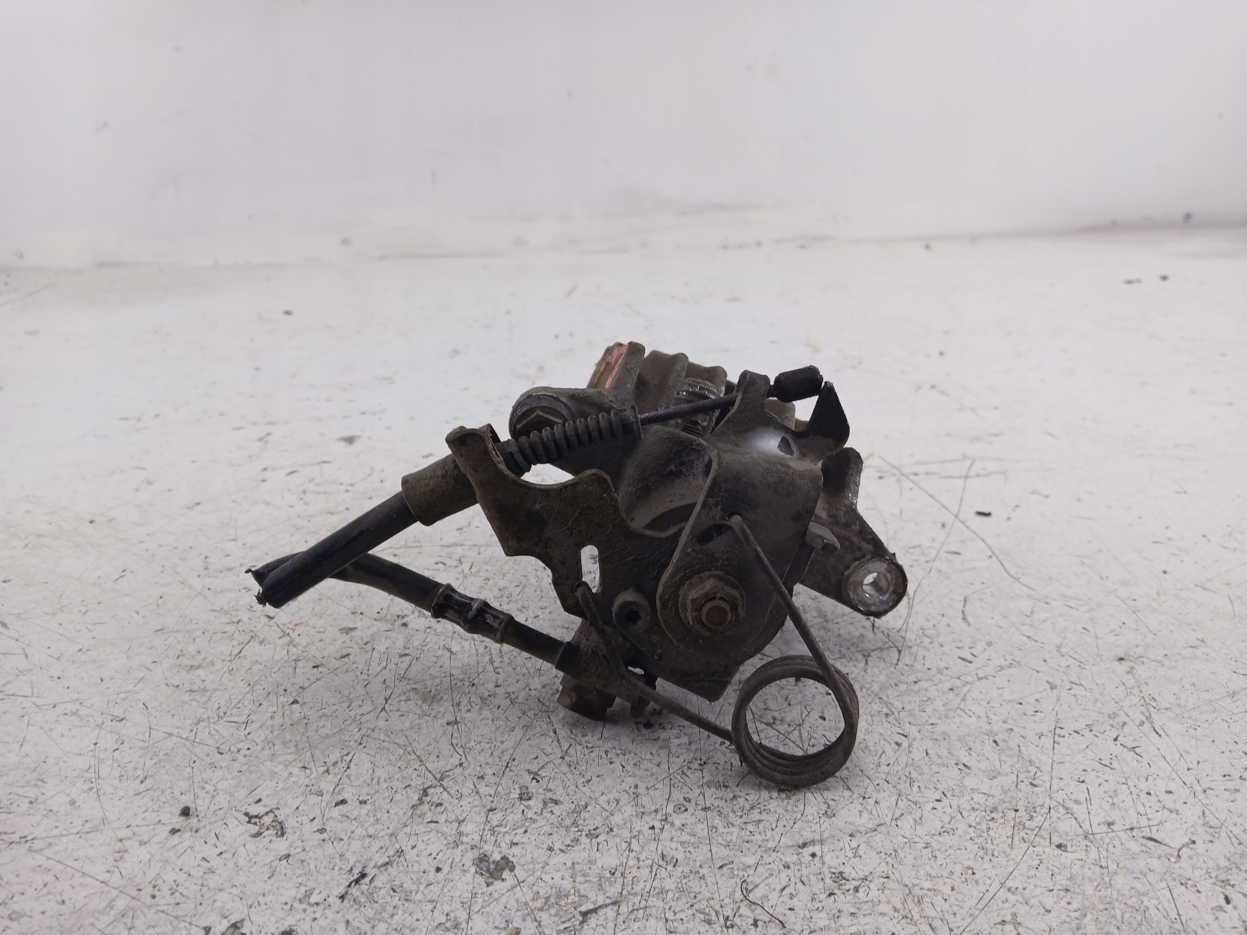 VW PASSAT B5 caliper brake right rear part