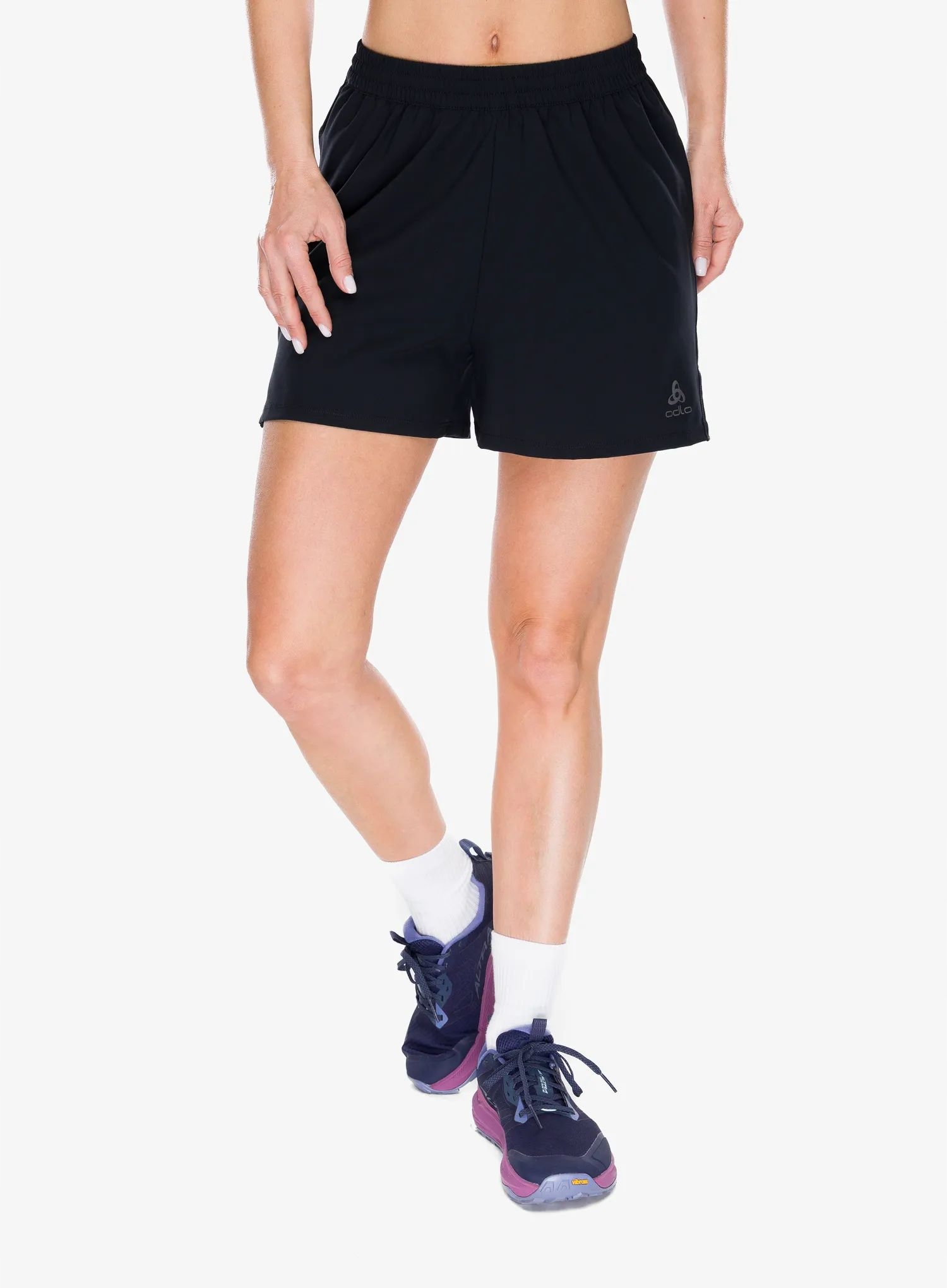 Spodenki do biegania damskie Odlo Essential 4 Inch Short black Xs