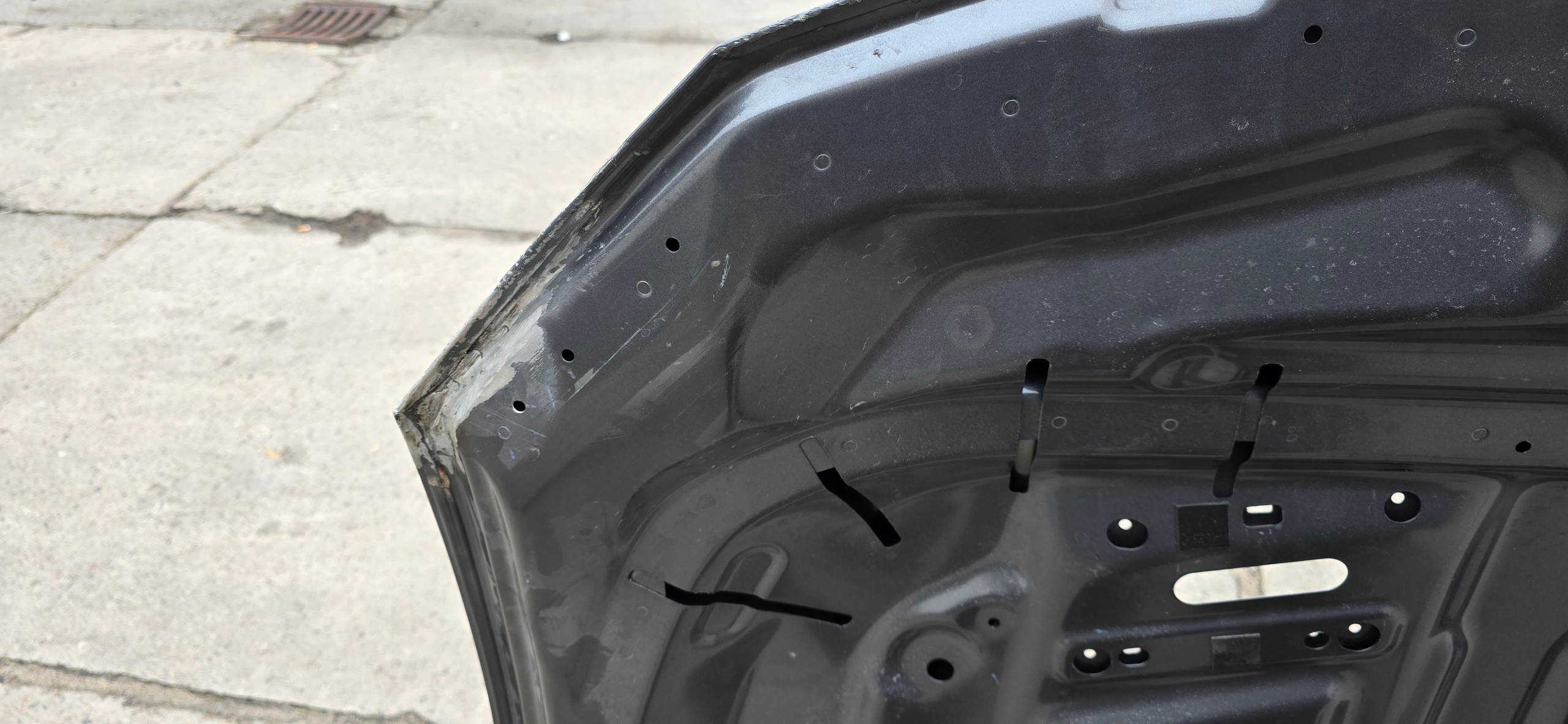 FORD MUSTANG GT BONNET LIFT