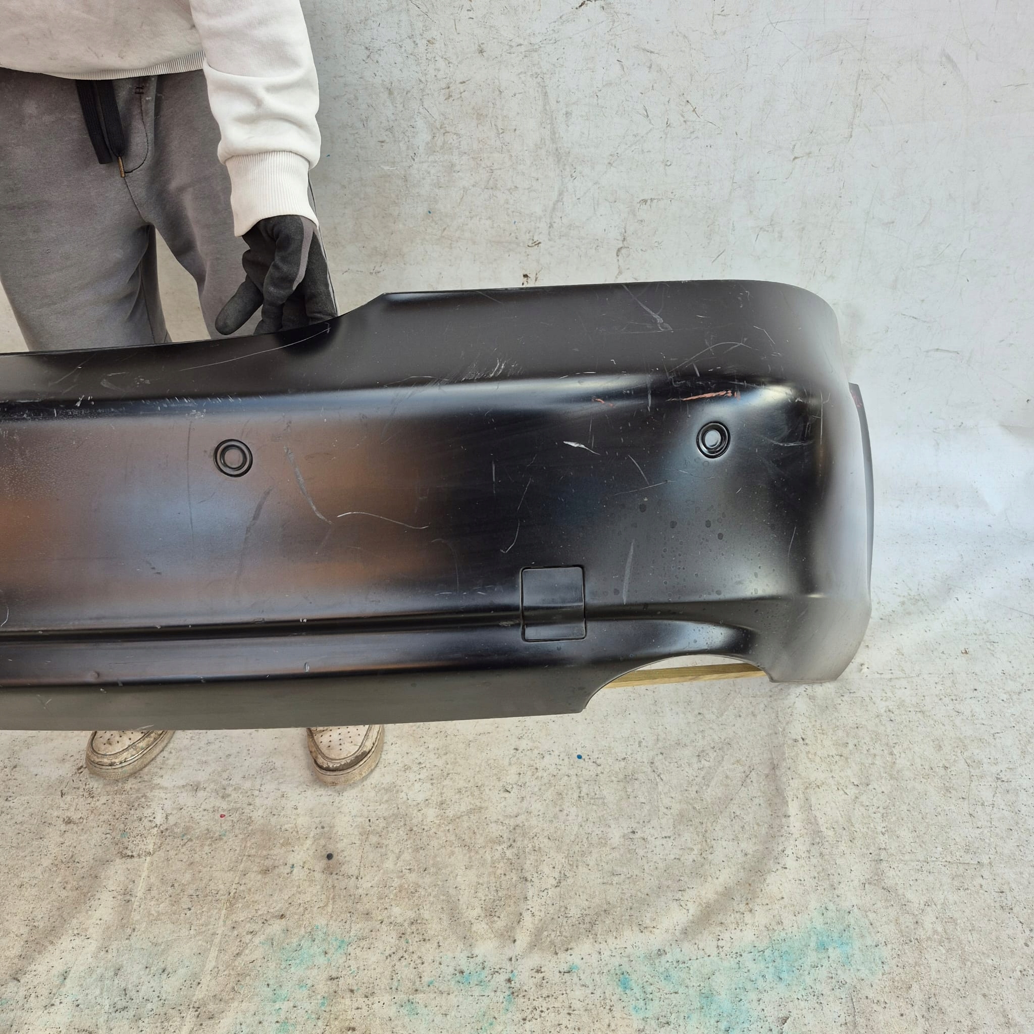 MERCEDES CLS C219 W219 04-08 bumper rear part rear 4PDC