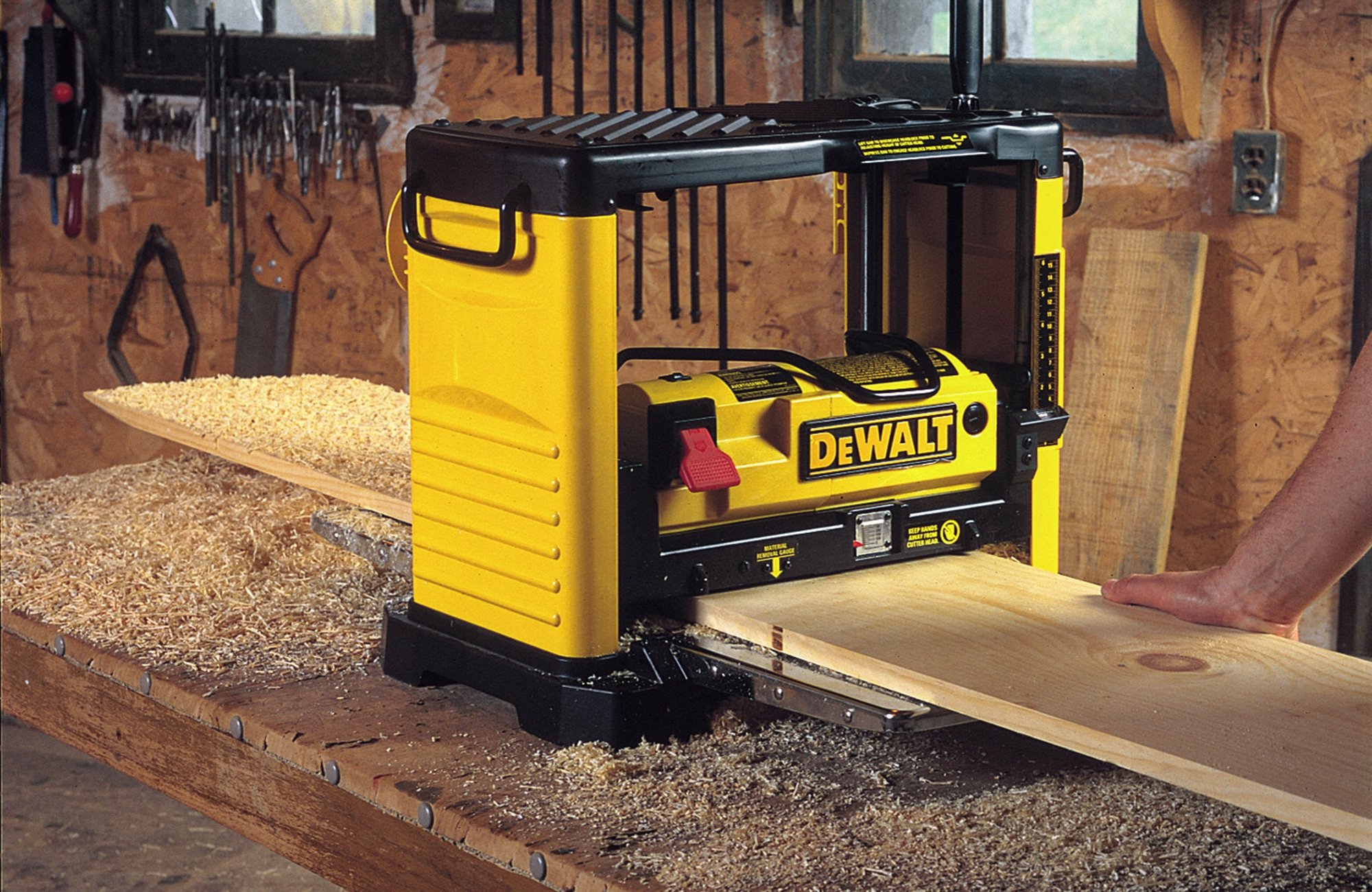 Рейсмусовый станок для домашней мастерской рейтинг. Рейсмусовый станок для домашней мастерской рейтинг. Рейсмусо фуговальный станок фелдер. Рейсмусовый станок по дереву макита. Makita 2012.