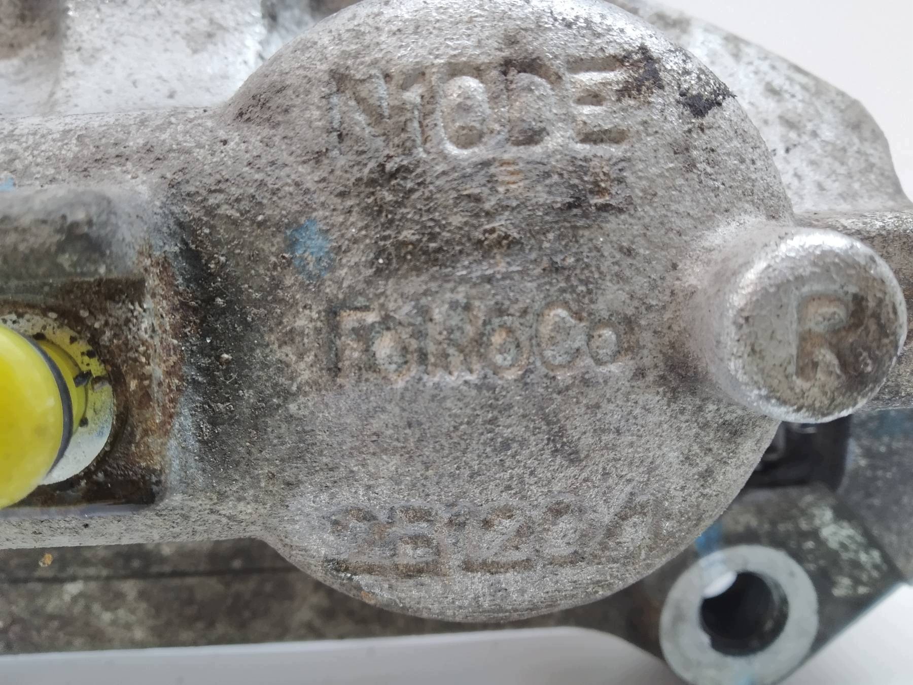 caliper brake right front 3.5 ECOBOOST Lincoln Navigator IV (2017-2024)