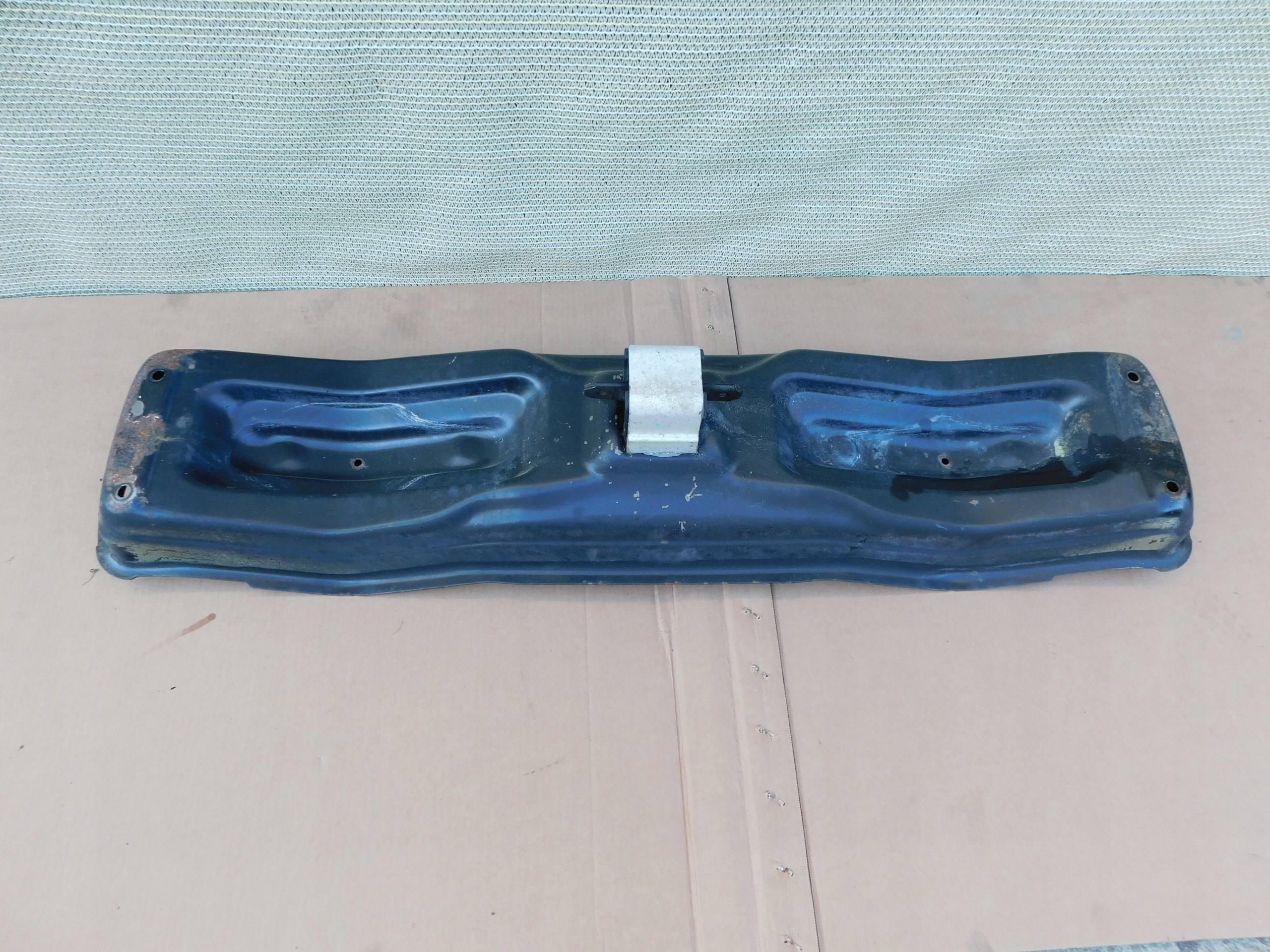 Mercedes Sprinter 906 VW Crafter träger Blech Airbag unter Getriebe