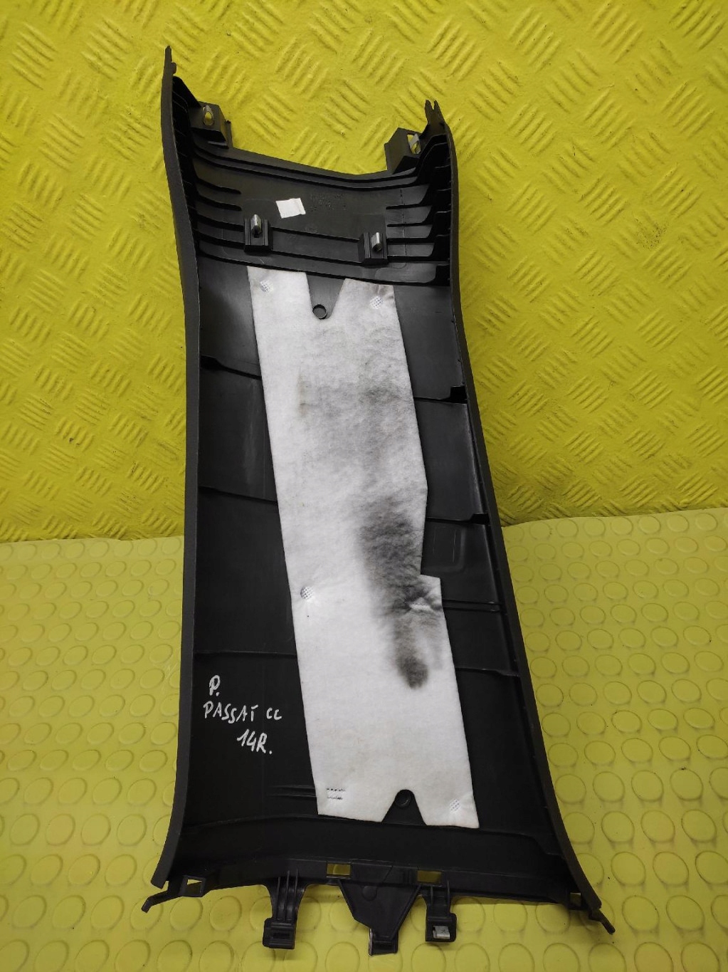 VW PASSAT CC cover pillar right 3C8867292