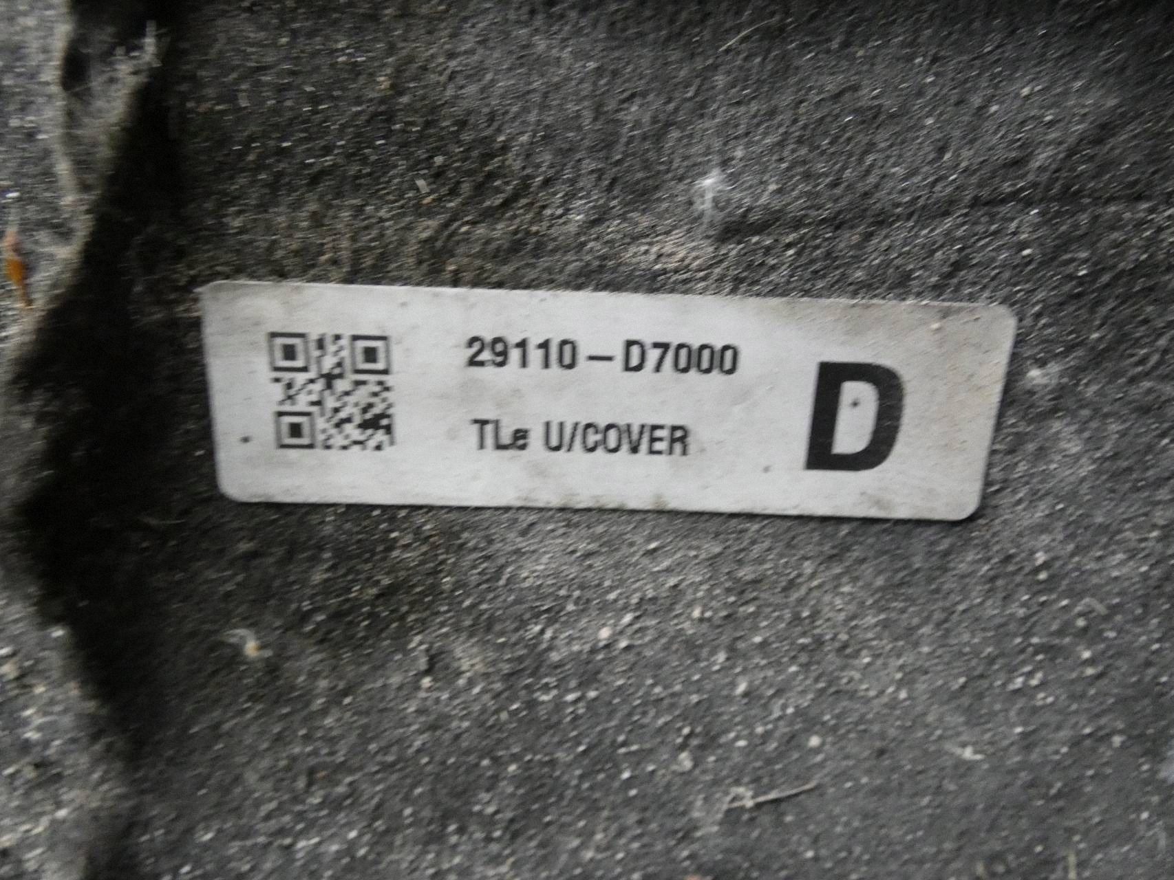 HYUNDAI TUCSON III cover below engine floor of the engine front lower