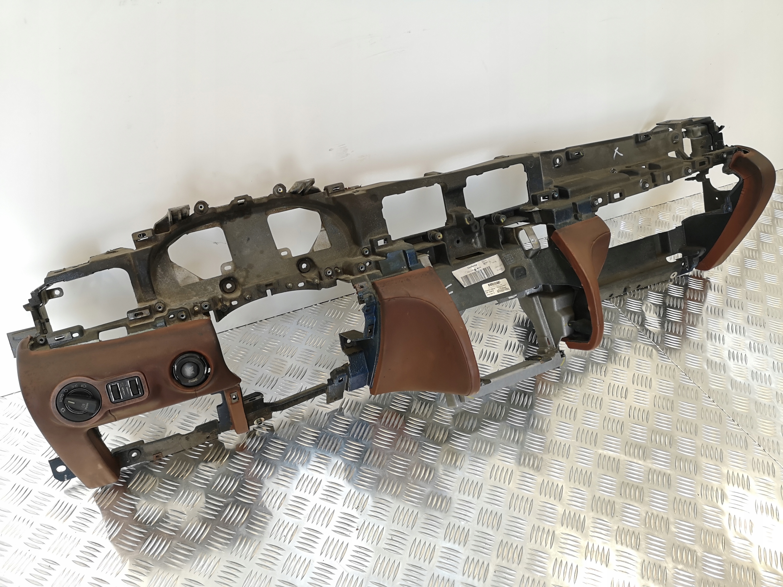 консоль торпеда MASERATI QUATTROPORTE VI европа