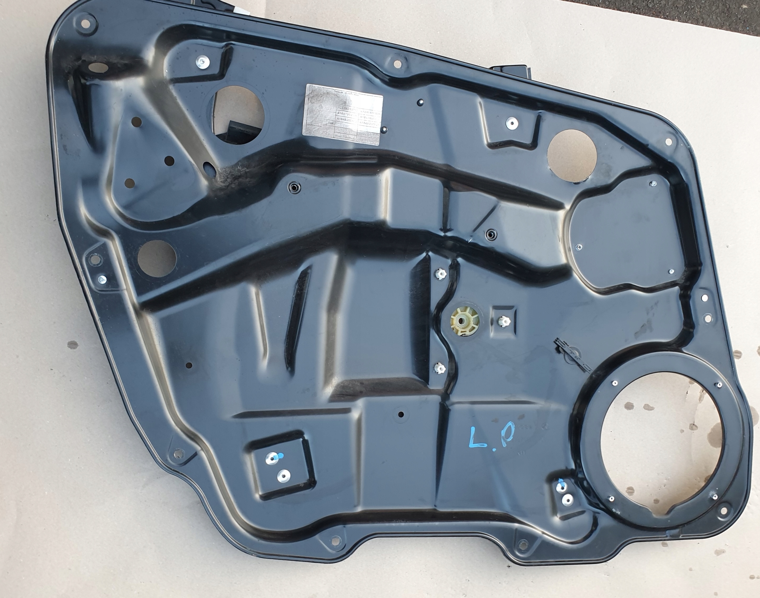 window regulator front left MERCEDES ML W164 OE EU