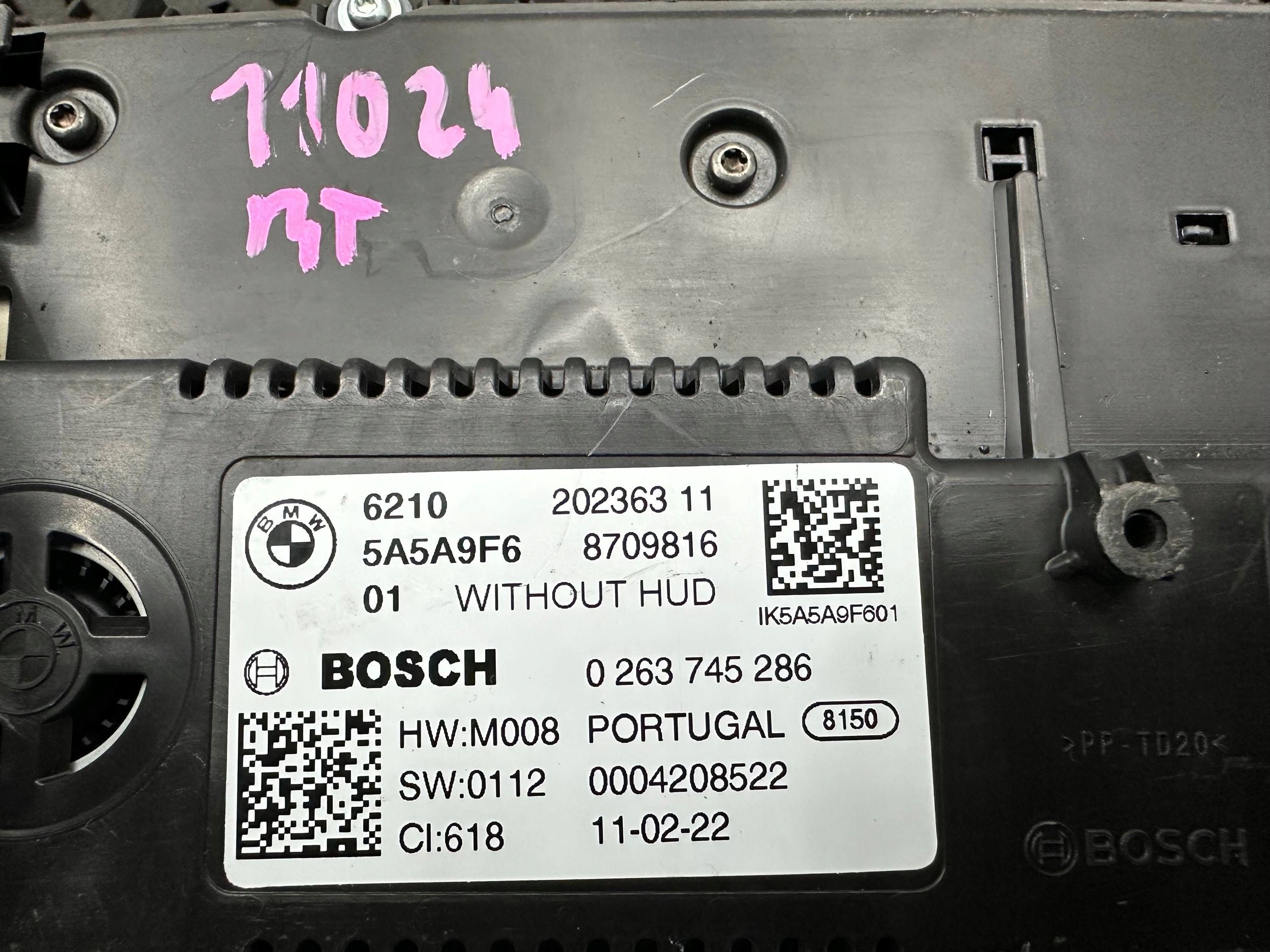 budíky BMW 2 F44 5A5A9F6