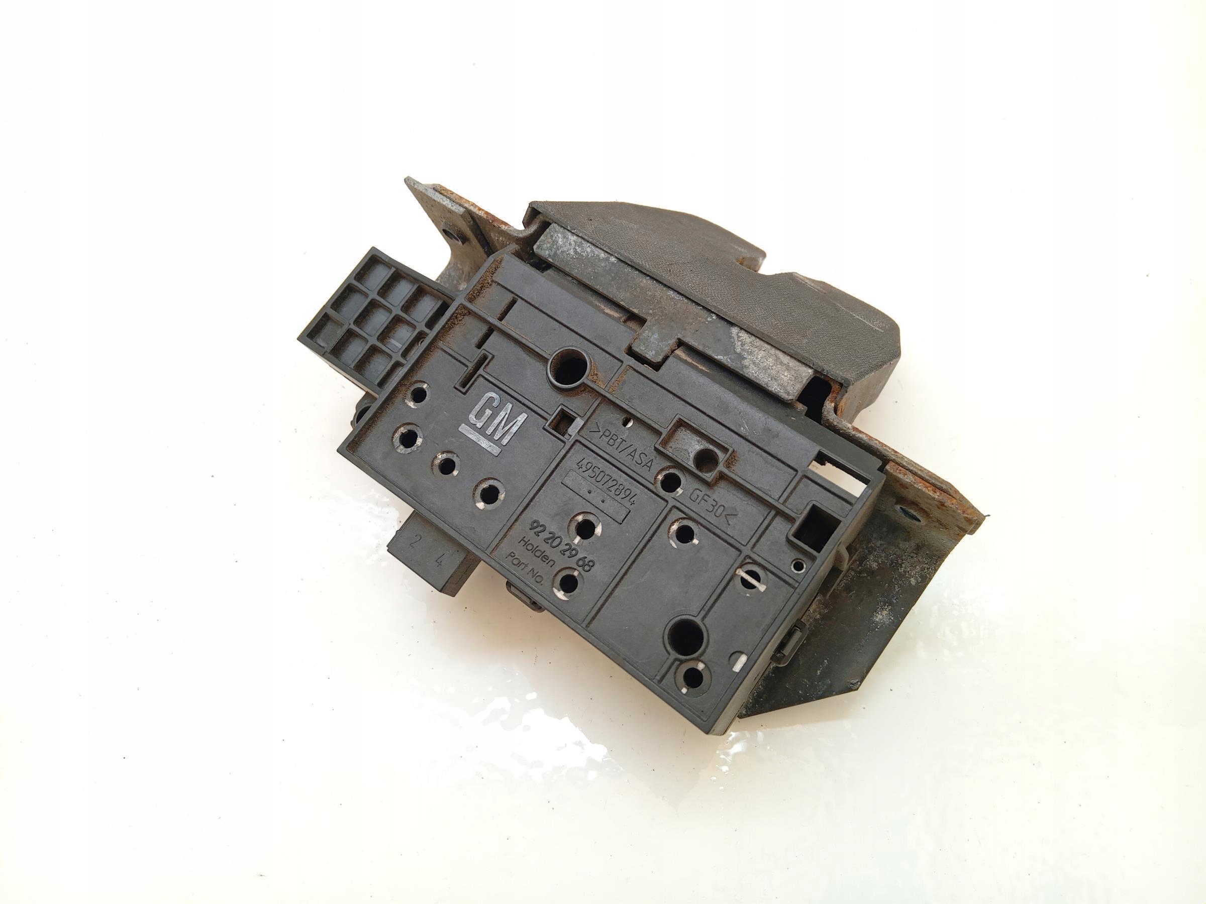 ZAMEK KLAPY TYŁ OPEL VECTRA C KOMBI Typ samochodu Samochody osobowe