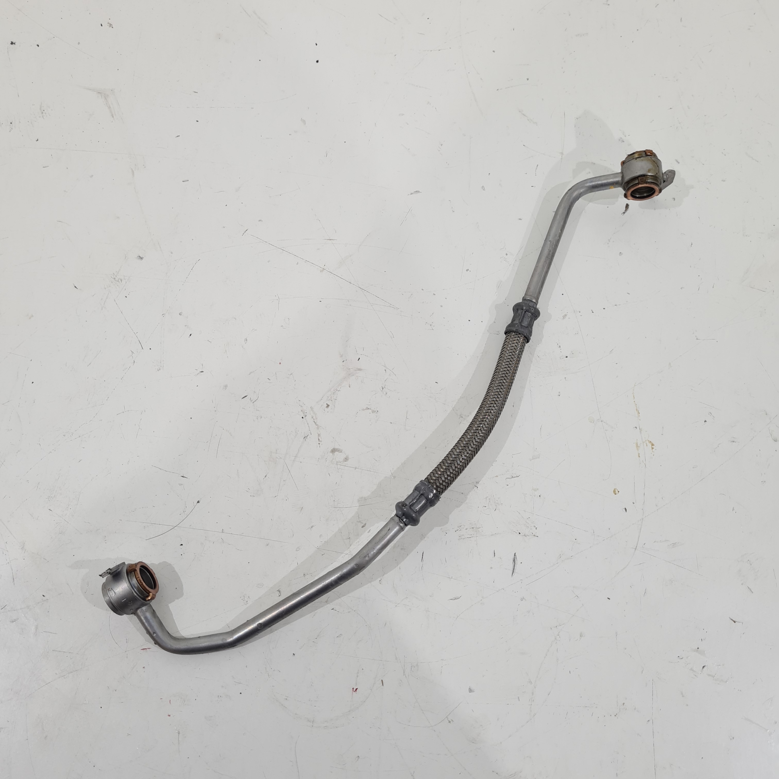 ölleitung CITROEN C4 III 1.2 THP 9832803480