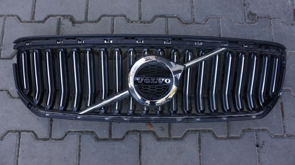 VOLVO XC40 - grill grille radiator