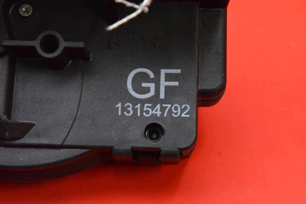 lock door right front front EU 13154792 OPEL MERIVA A 02-06