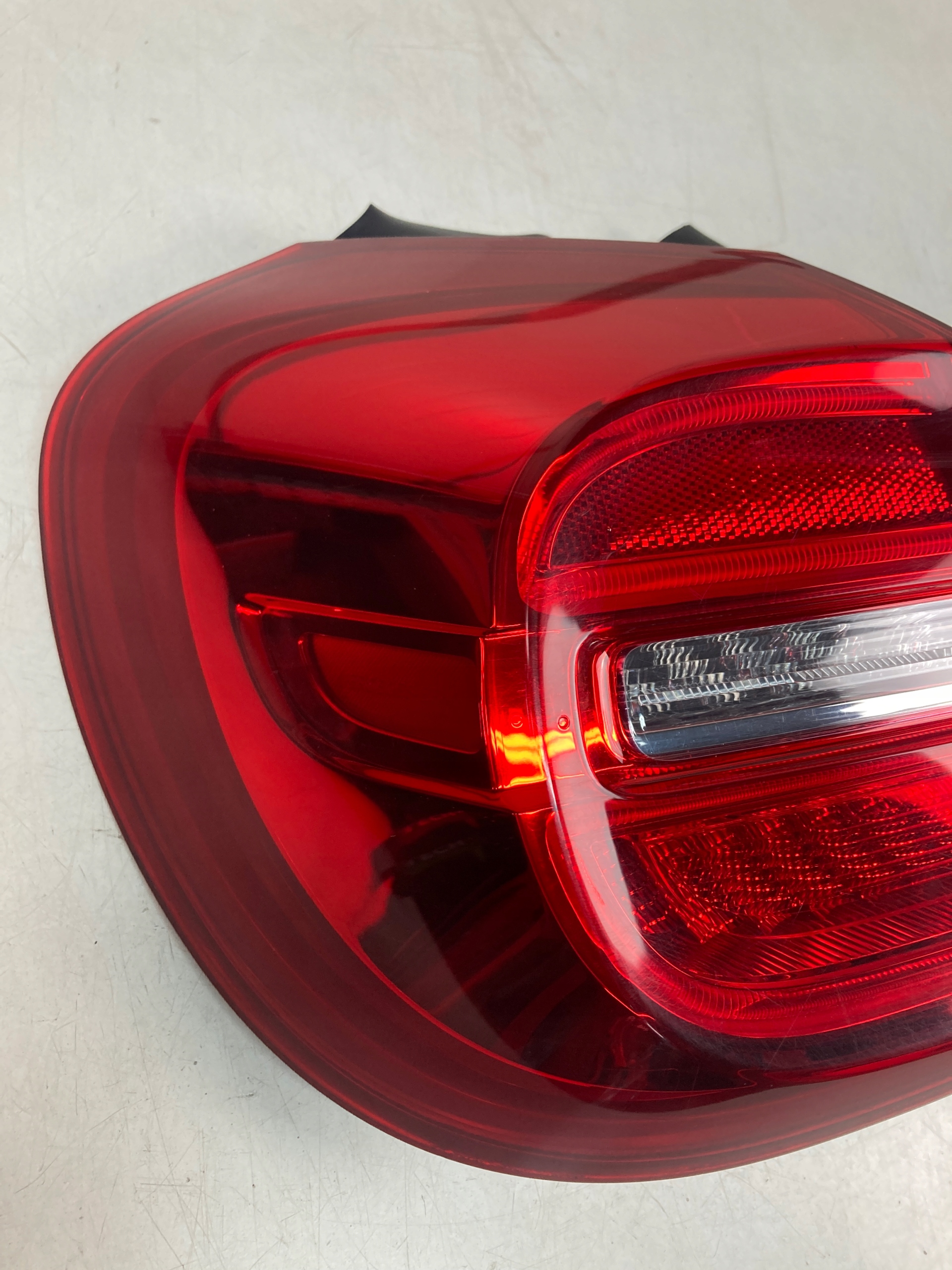 Mercedes-Benz GLA W156 Rückleuchte A1569061958 Rearlamp - Thumbnail 4
