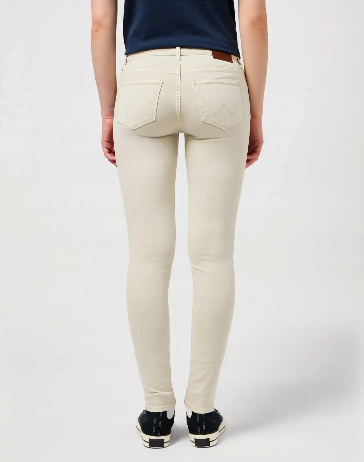 Dámské úzké nohavice džíny Wrangler Skinny Vintage White 112352336 28/30