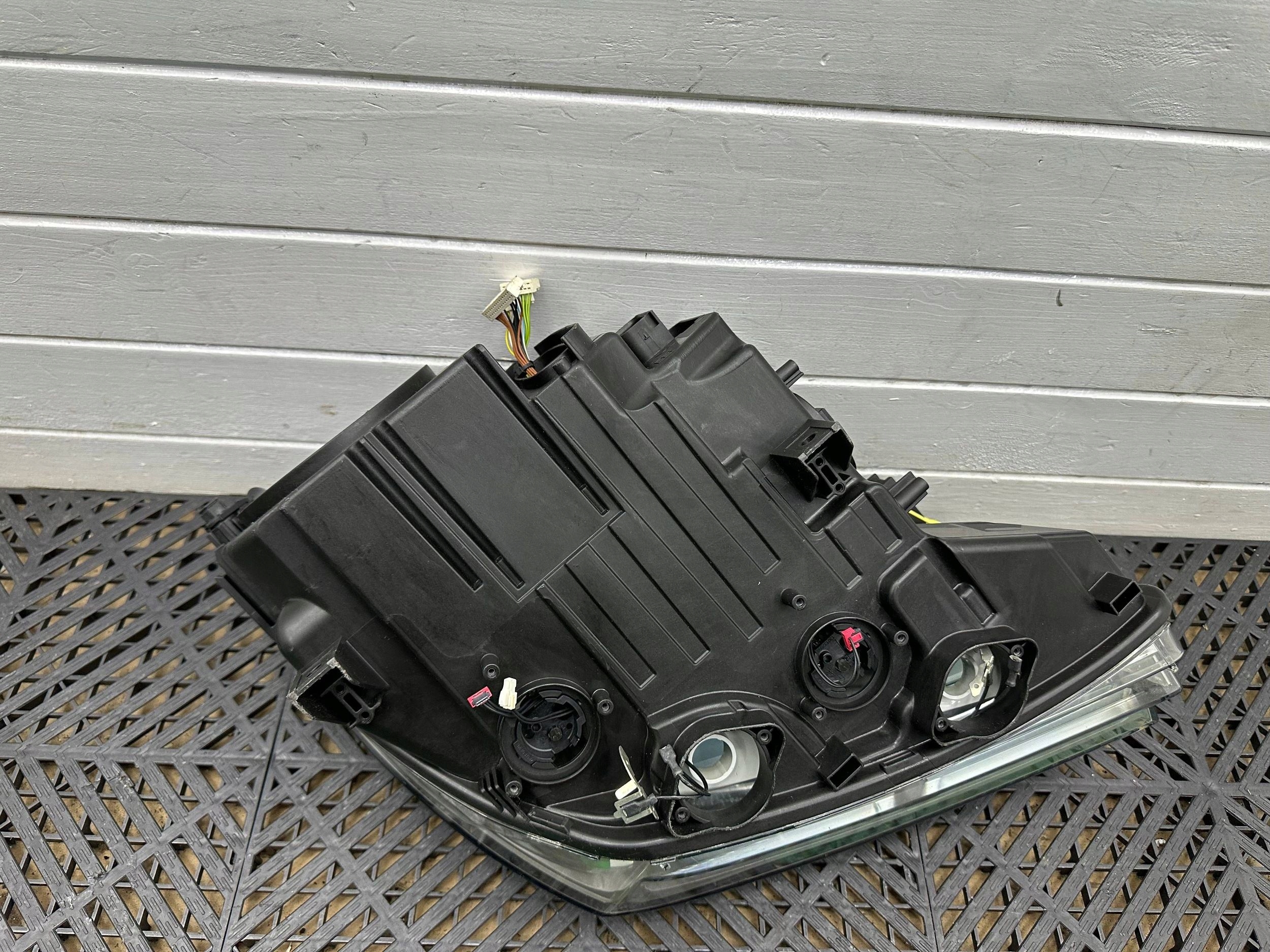 Reflektor BMW 6 F12 F13 7222085