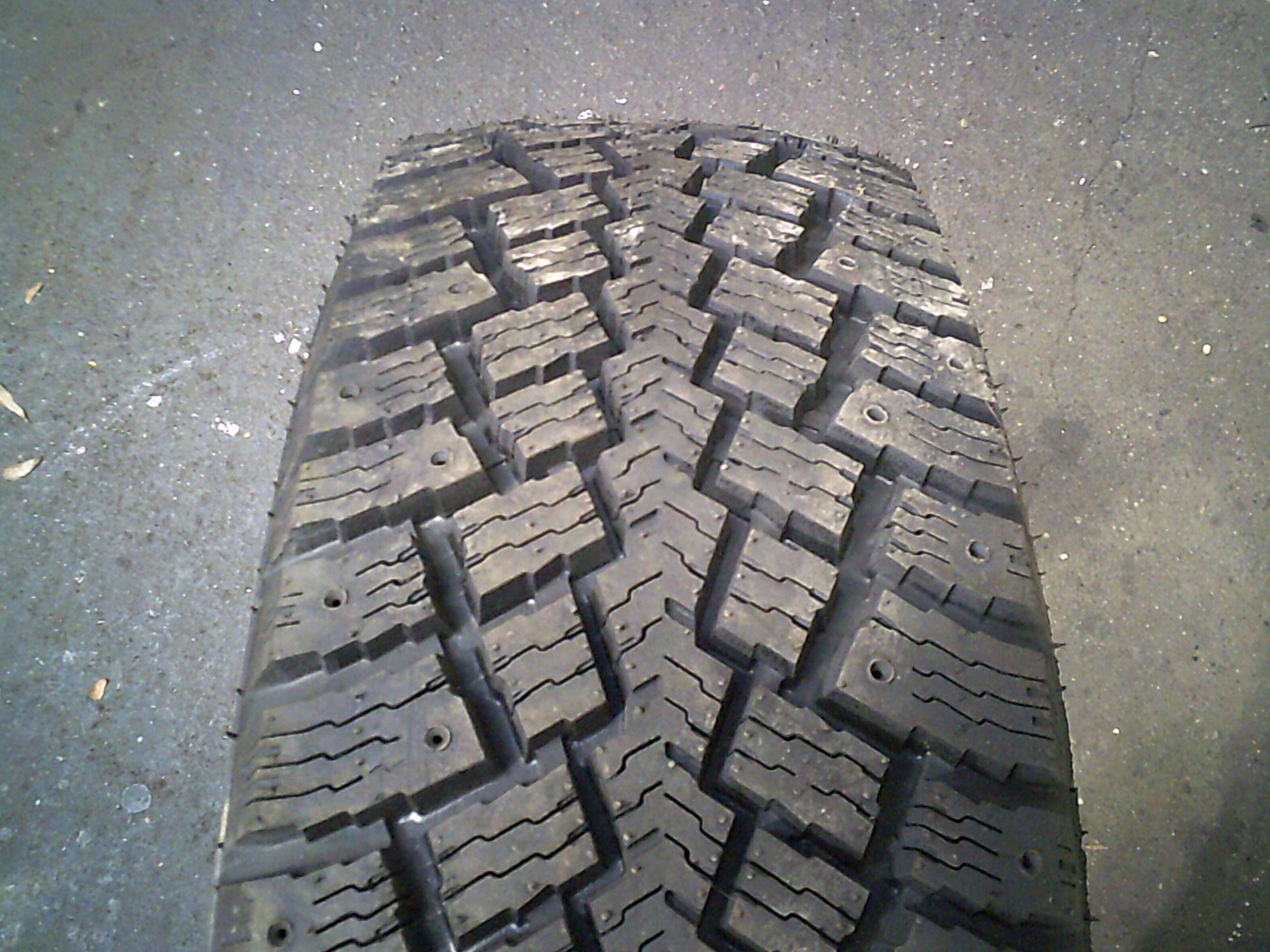 Collins Winter Extrema C2 215/65R16C Nová 2024