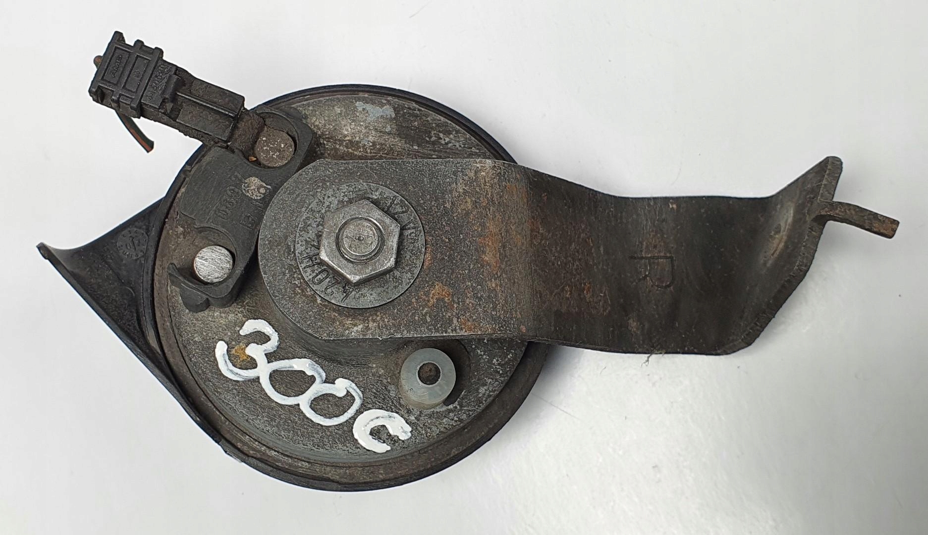 SYGNAŁ KLAKSON CHRYSLER 300C 001157 Typ samochodu Samochody osobowe