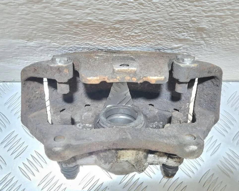 caliper brake front right side Audi A5 8T 2008 8K0615124B