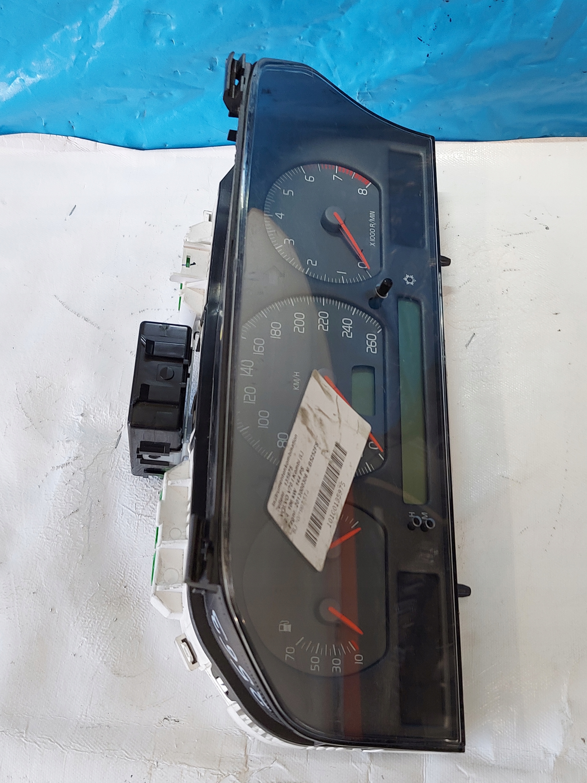 dials clock VOLVO V70 and 2.4 B 9148926