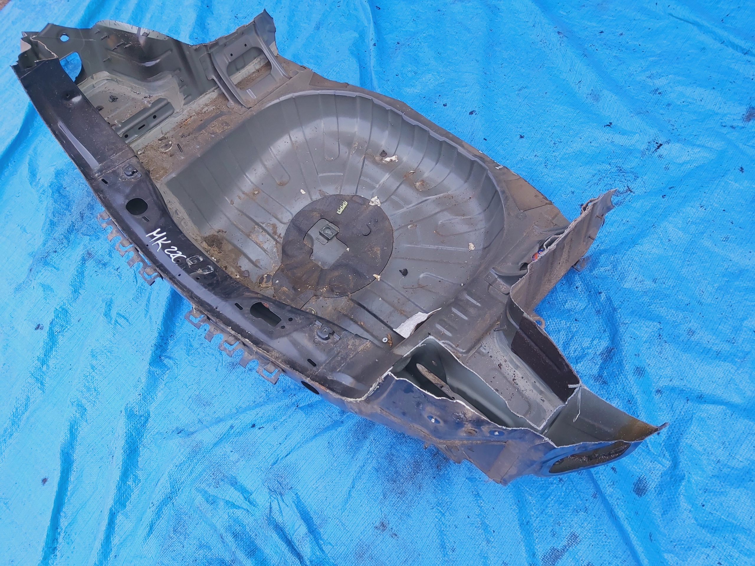 OPEL-CZĘŚCI Mokka X Ściana dupa wanna pas tył Z22C Wersja Europejska