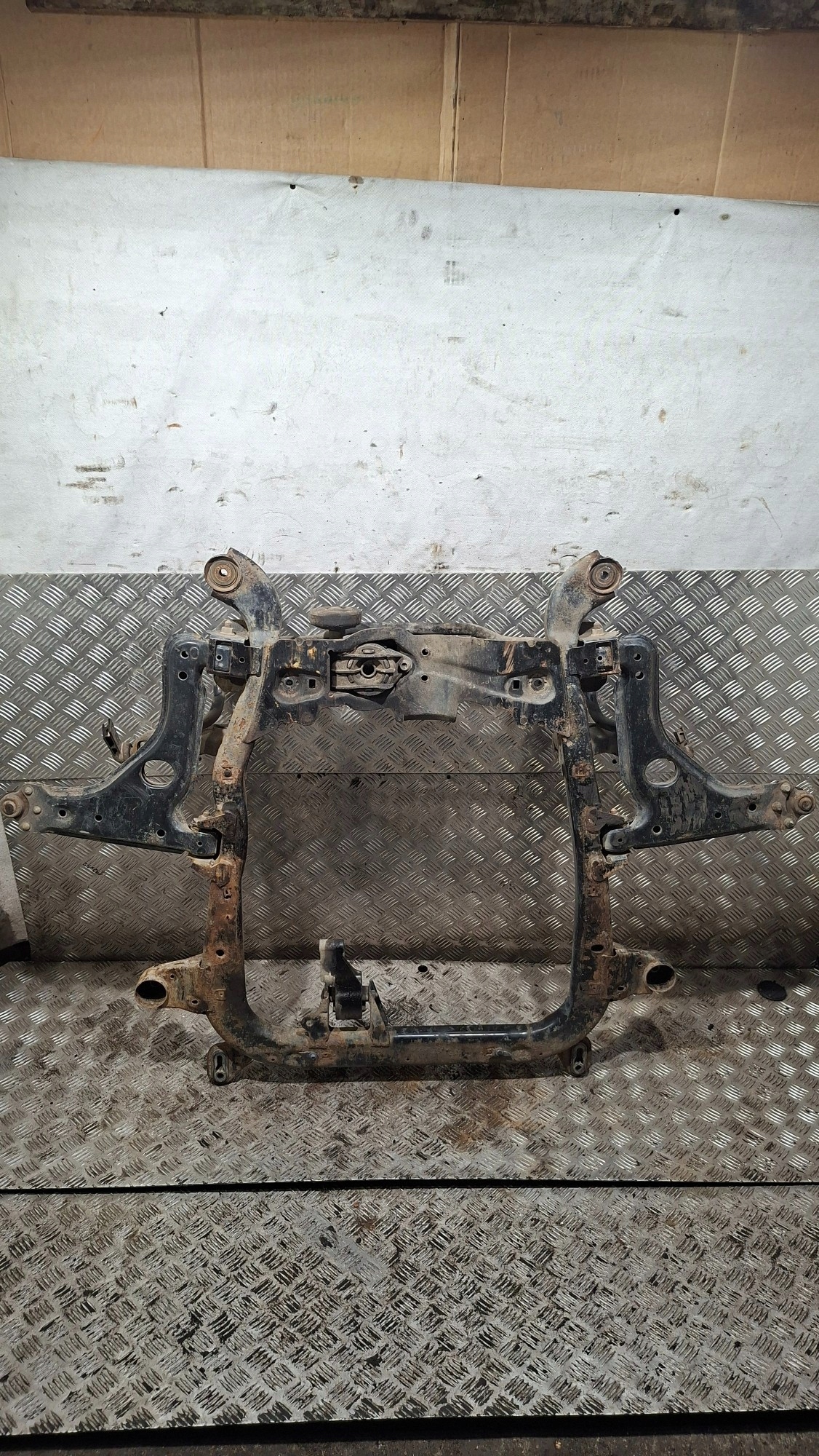 axle beam front OPEL ASTRA H 1.9CDTI