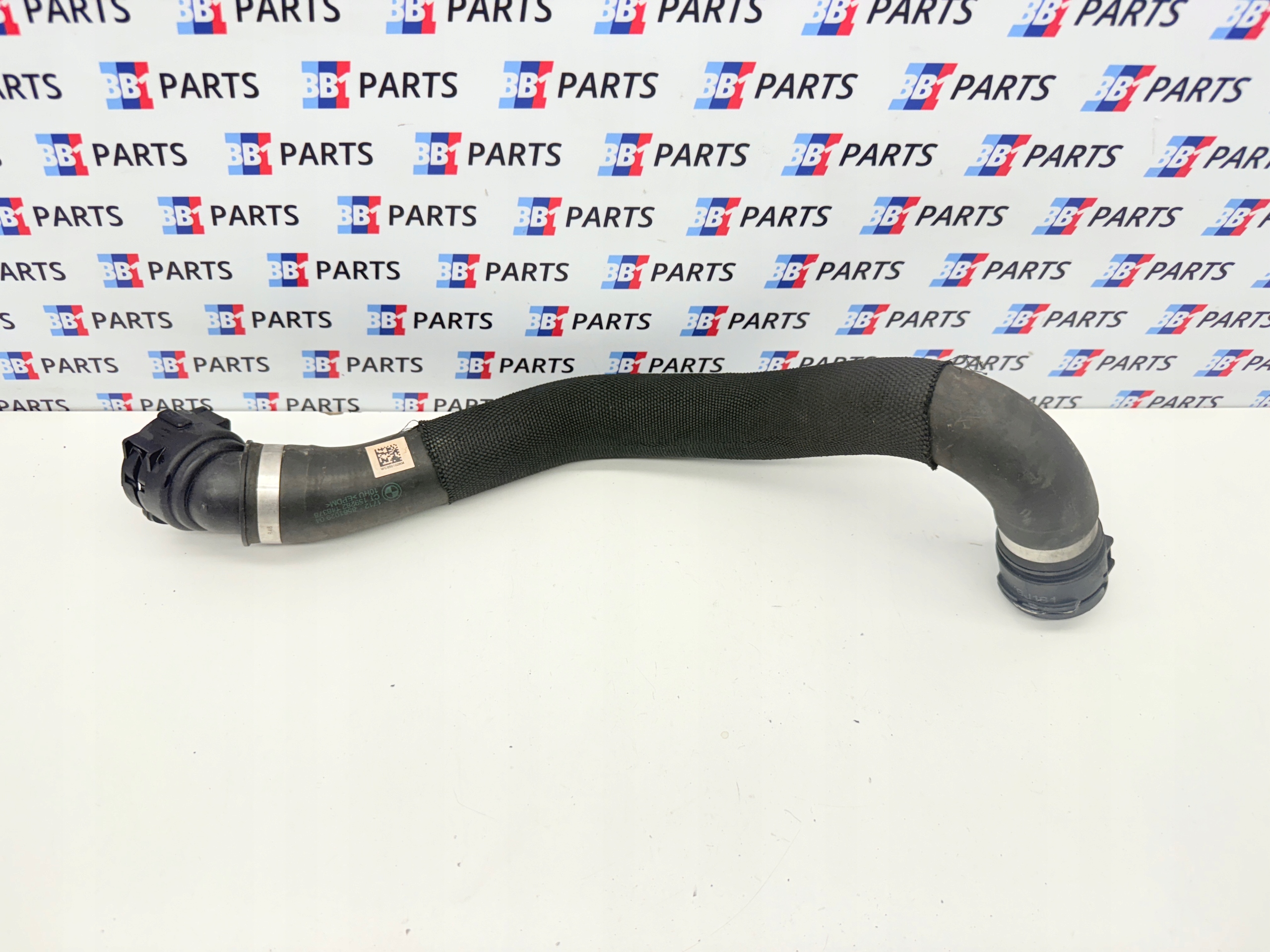 BMW G32 G30 G31 crijevo prijenos vode 520D 518D 8581029