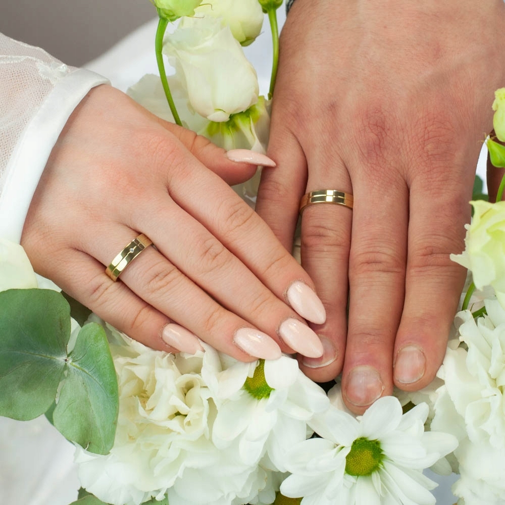 KLASYCZNE OBRĄCZKI ŚLUBNE CYRKONIĄ ZŁOTO 333 PARA Płeć uniseks