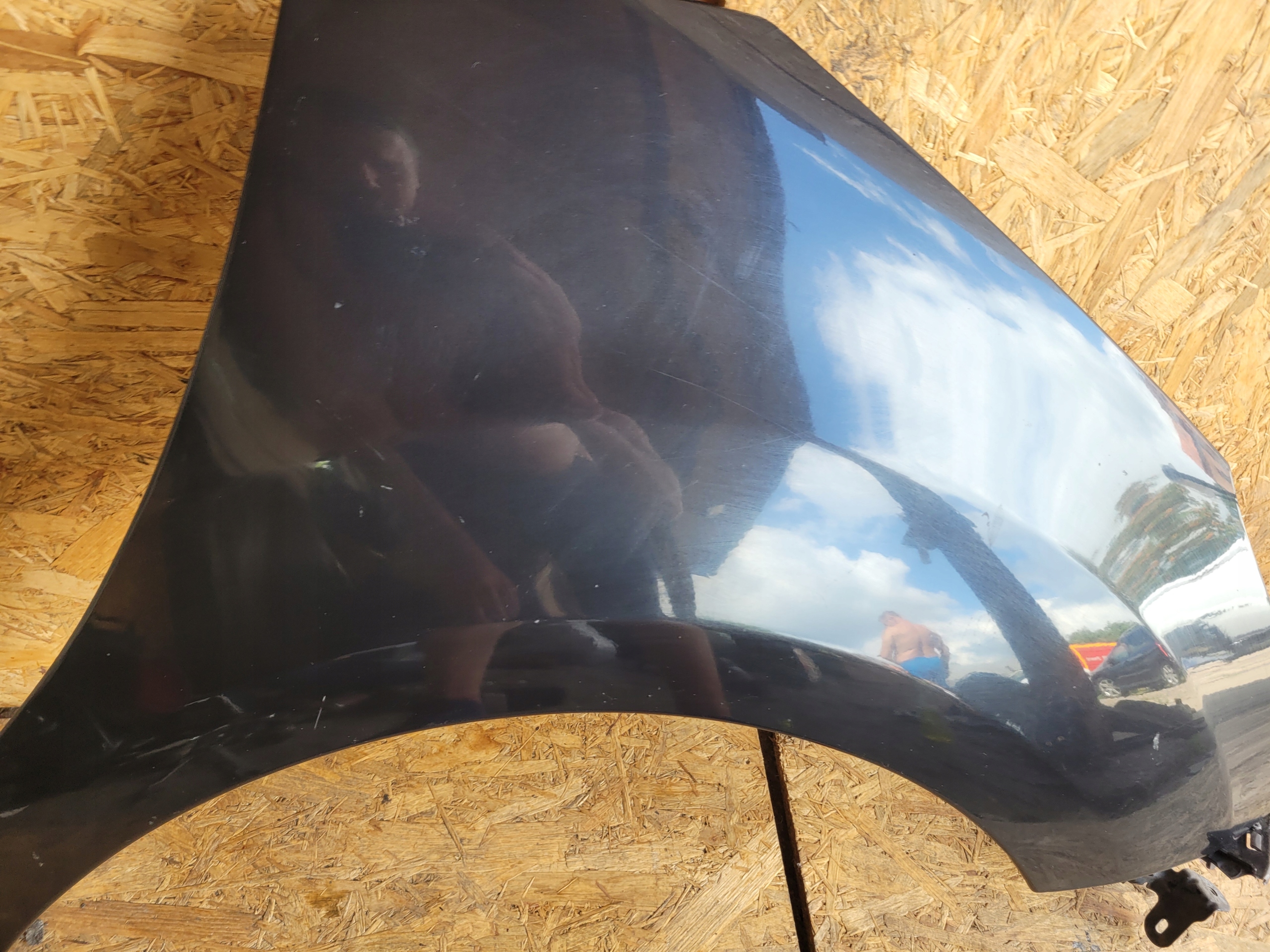 fender front front right CITROEN C3 II DS3 and