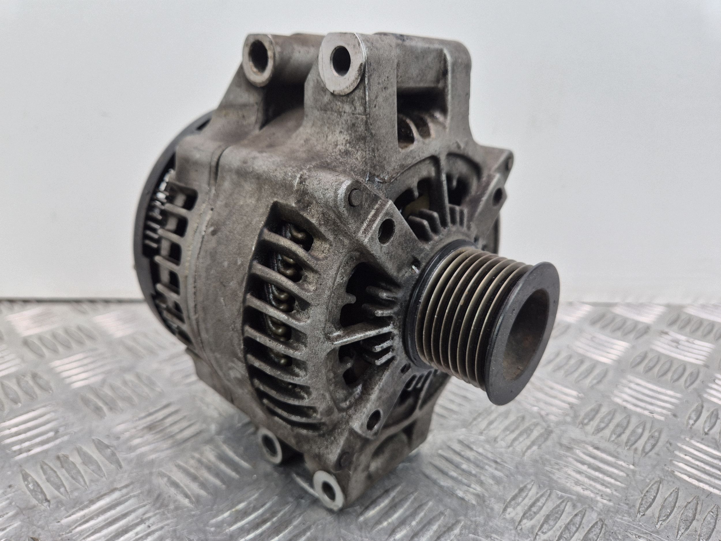 BMW X5 E70 35i 3.0 Alternator 7591529 N55B30A