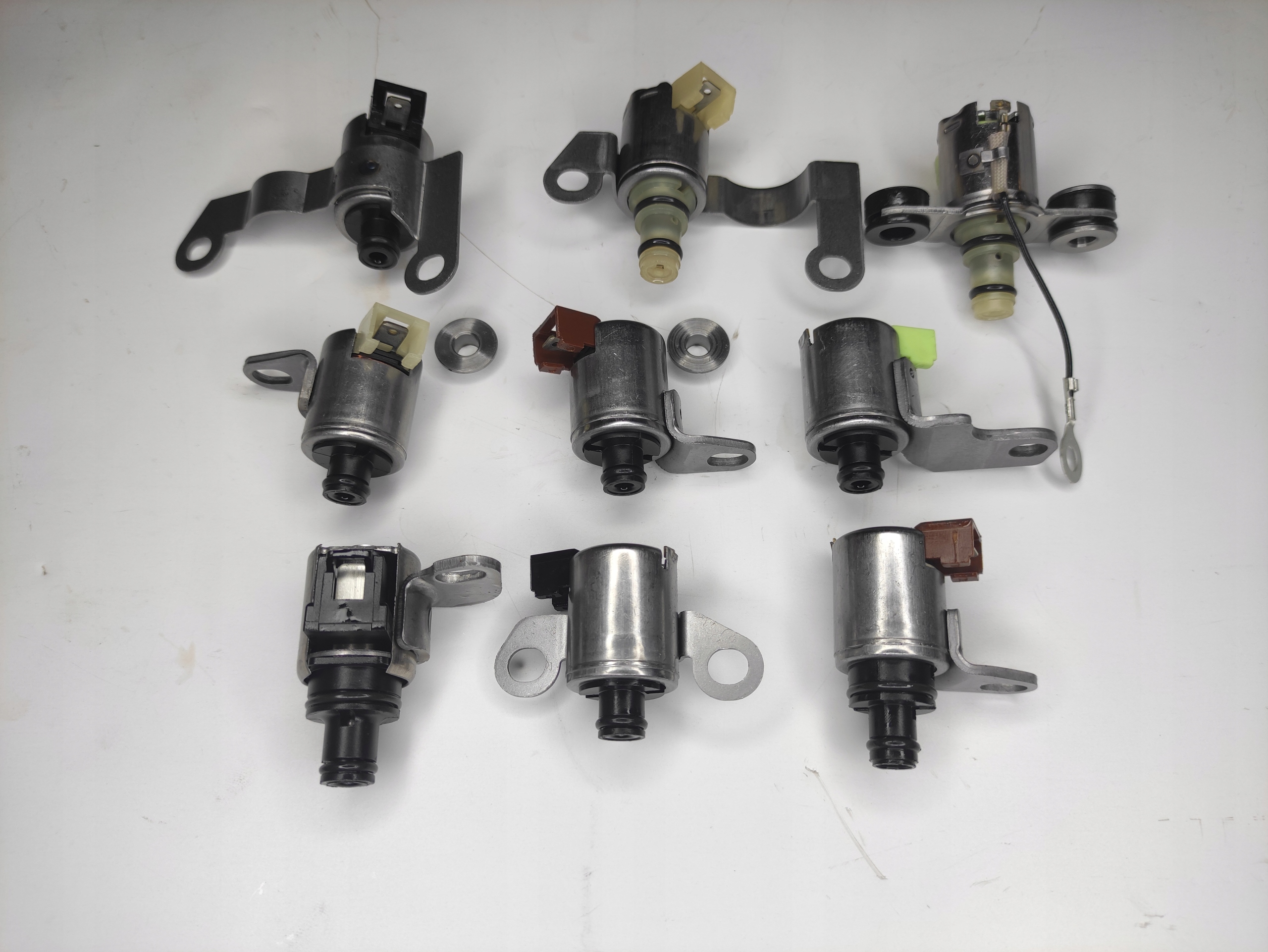 Zestaw elektrozaworów skrzyni JF506E